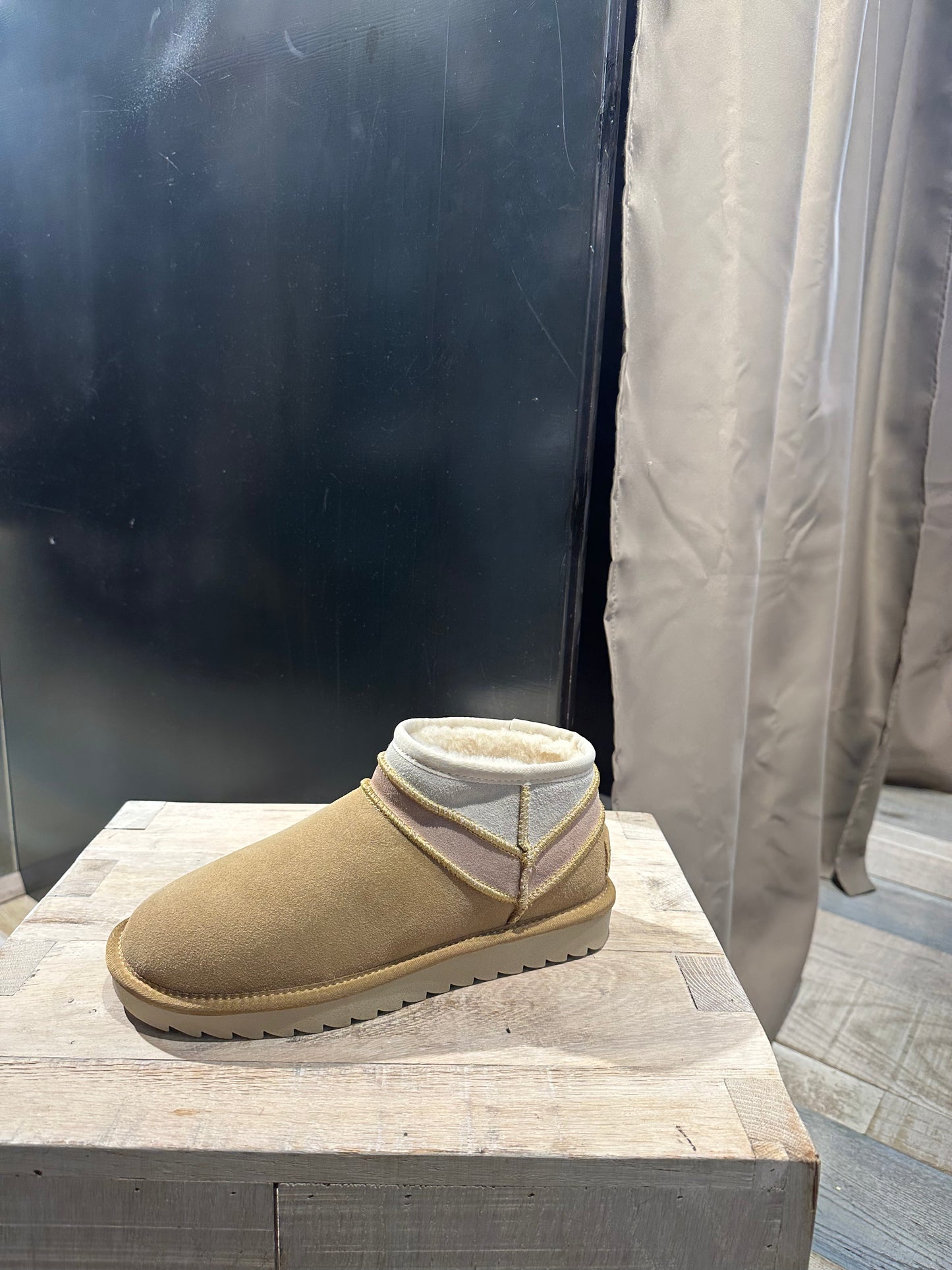 stivaletto scamosciato multicolor