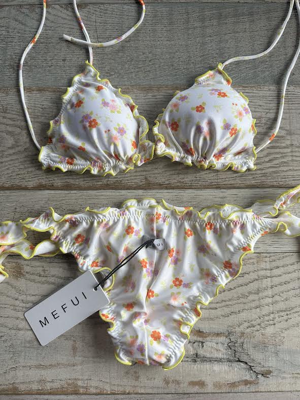 Triangolo Frou Frou Fiori Bianco