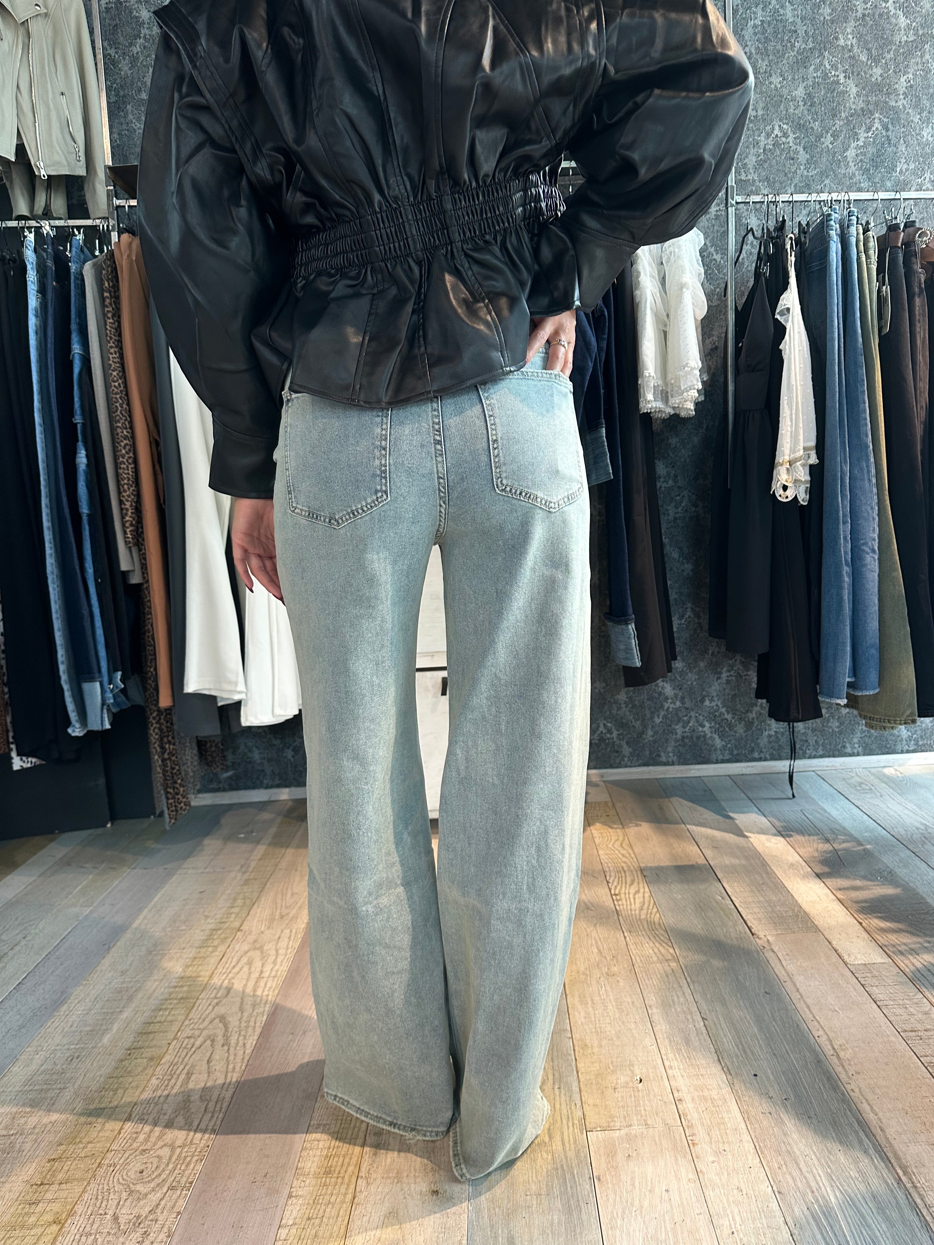 Jeans Baggy vita media lavaggio chiaro