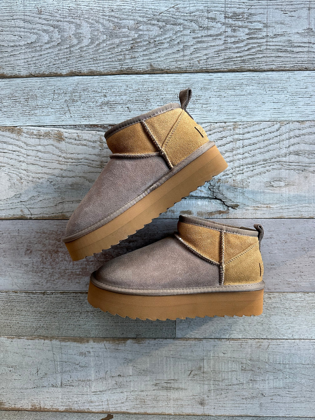 stivaletto scamosciato Tricolor Platform