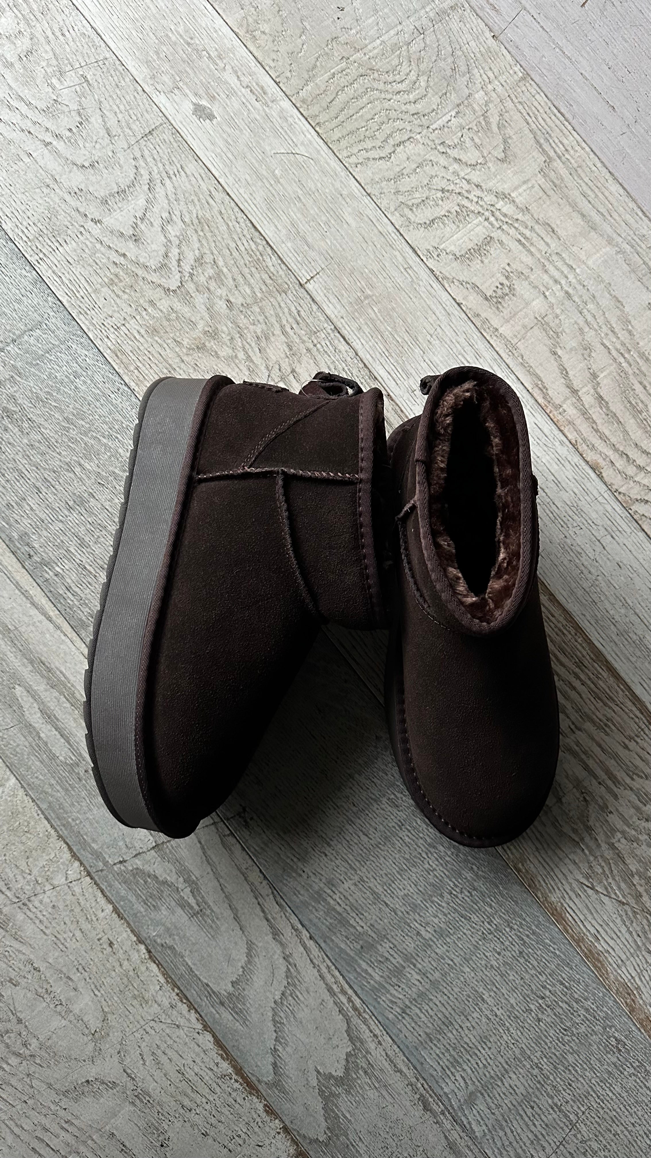 Stivaletto Scamosciato Platform Testa di Moro