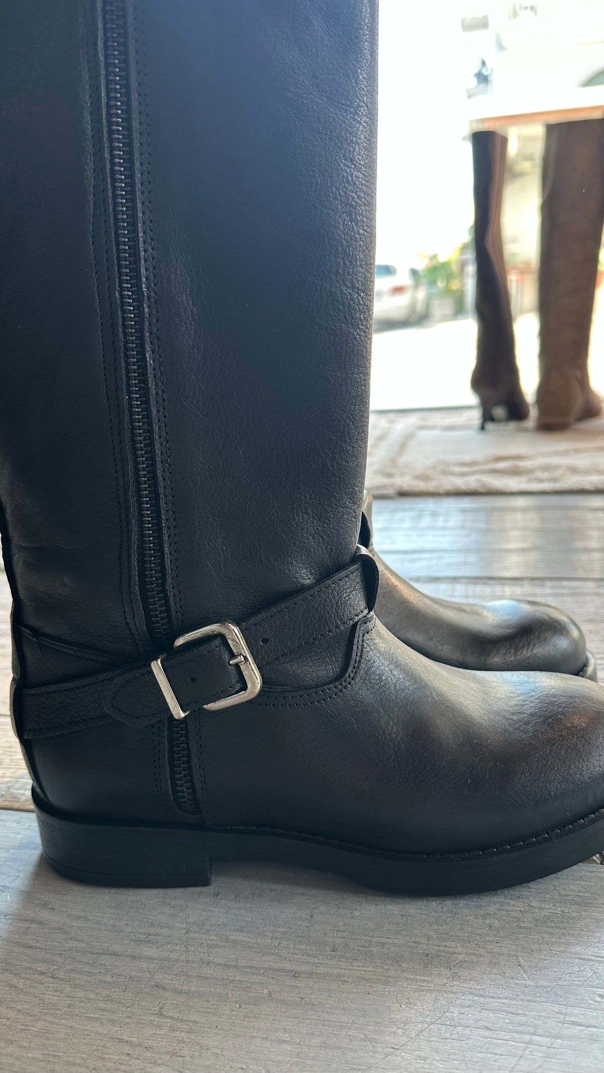Stivale Biker in pelle Martellata con Zip laterale