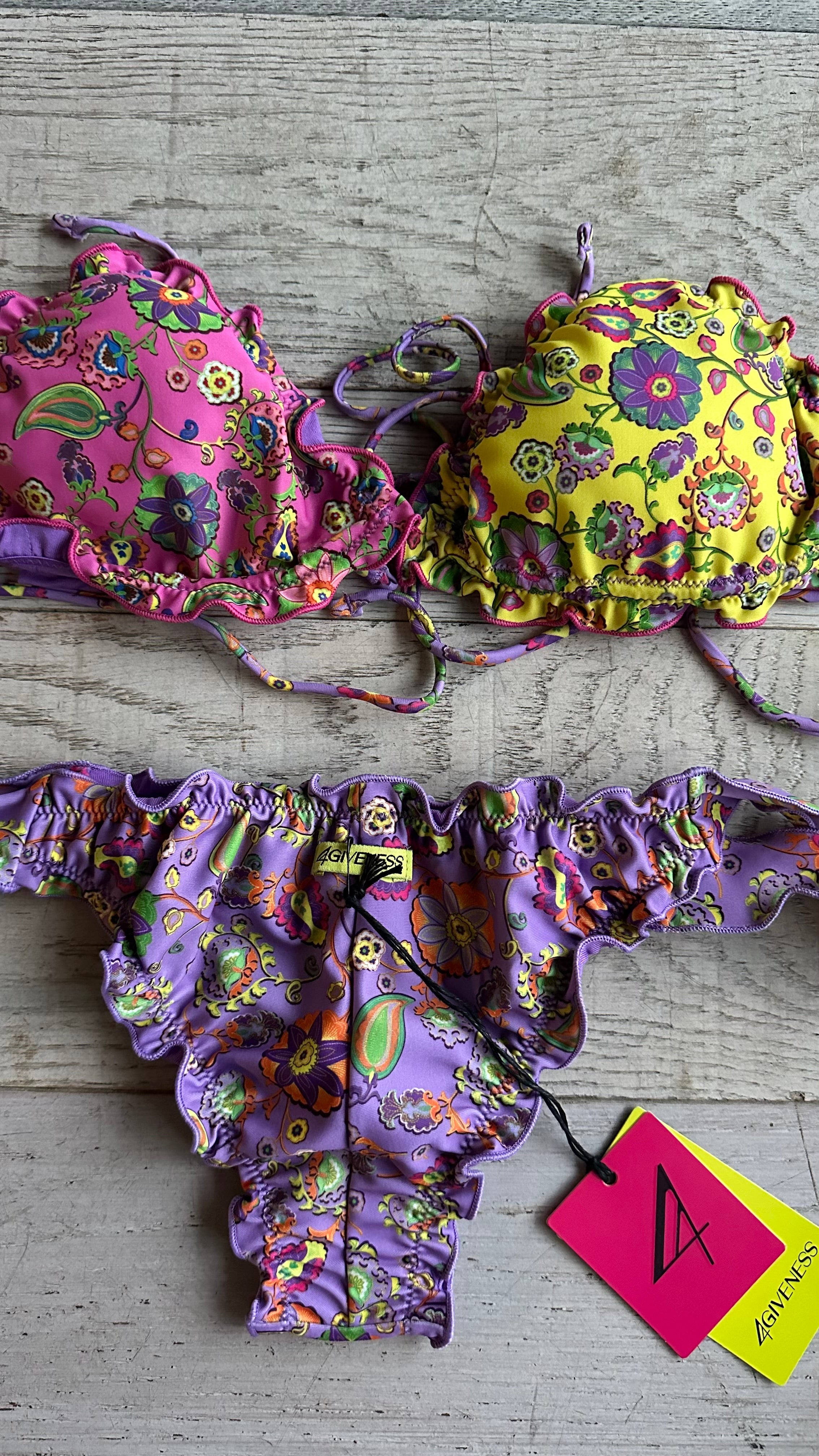 Triangolo Sbambolato Frou Frou Boho Chic