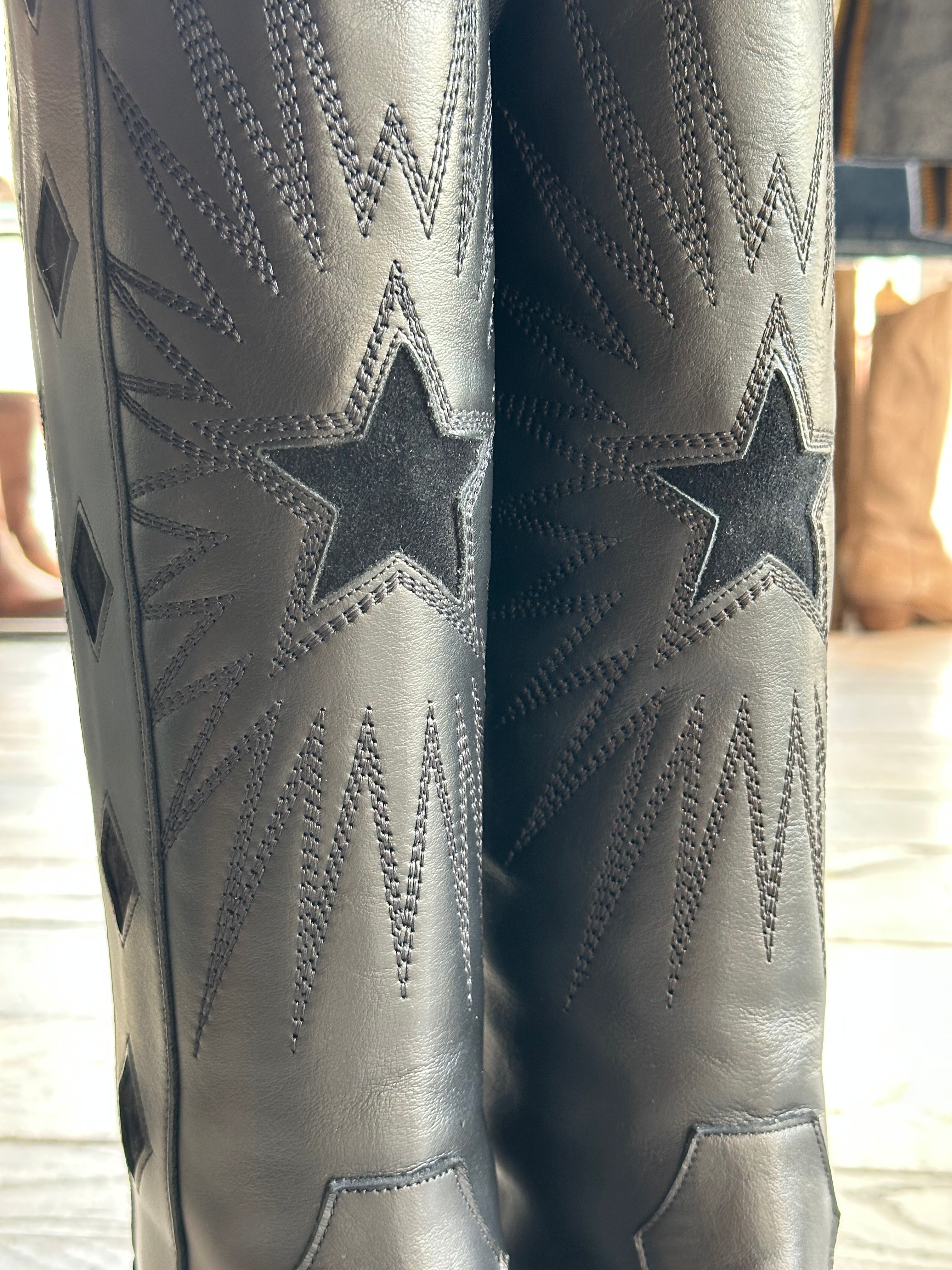 Texano Stella in pelle lucida