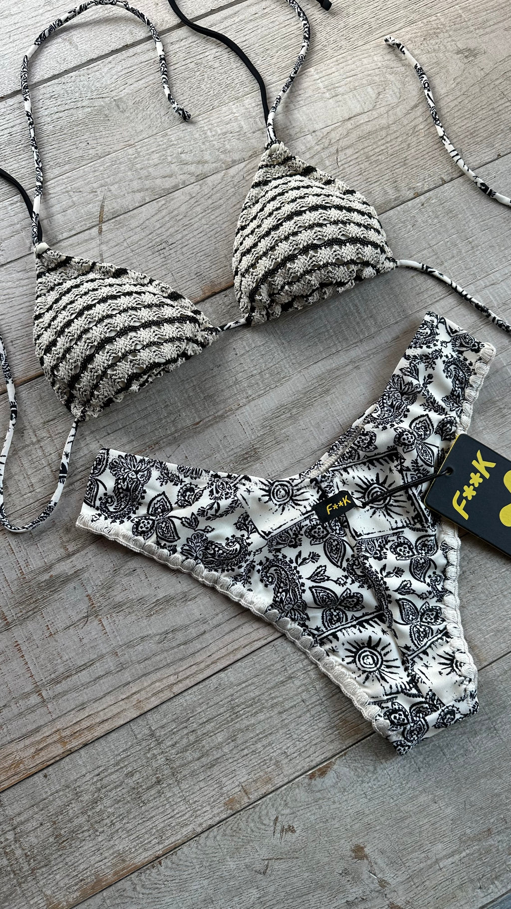 Triangolo Bandana e crochet Bianco