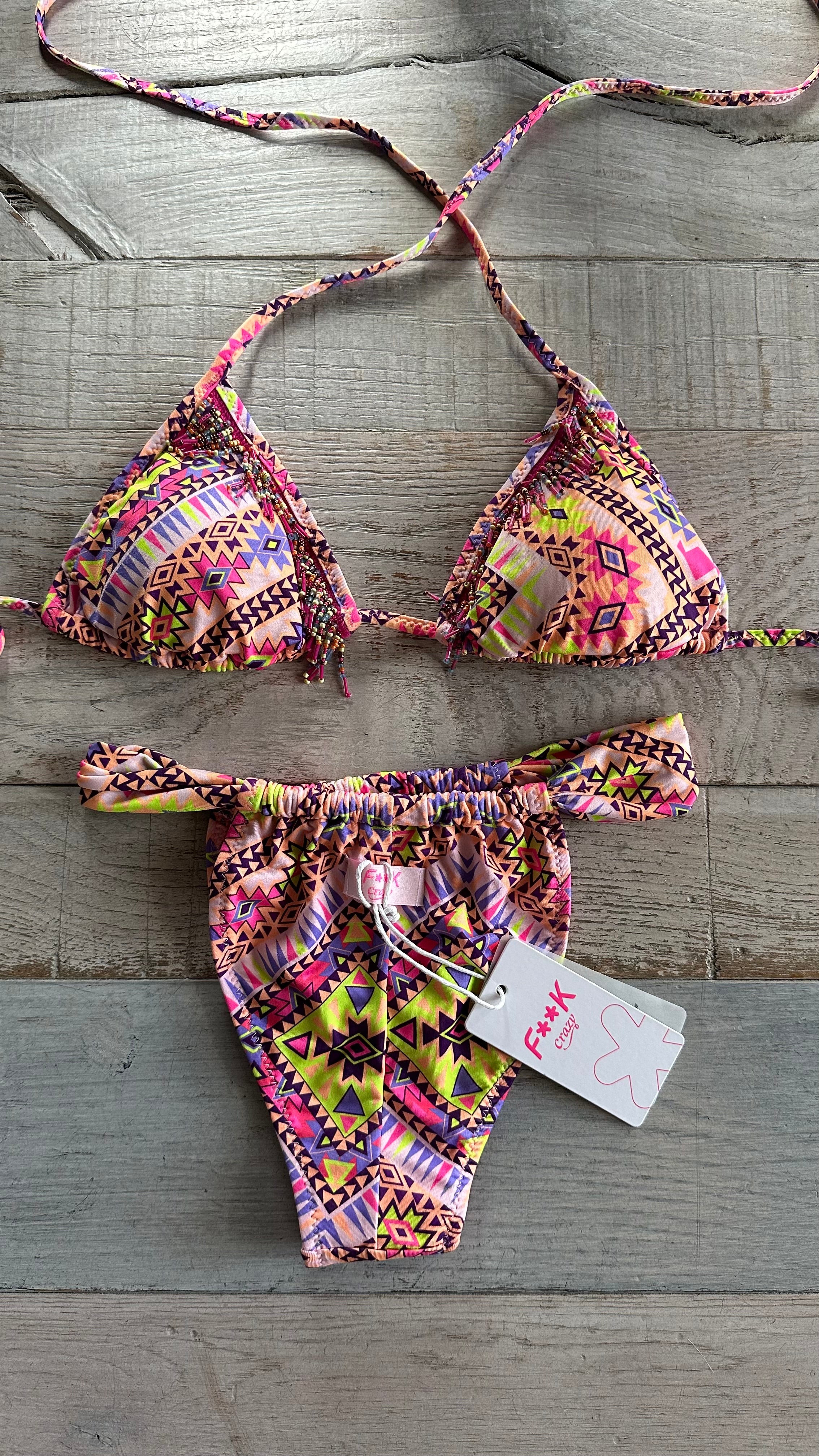 Triangolo Azteco Multicolor con Perline Rosa