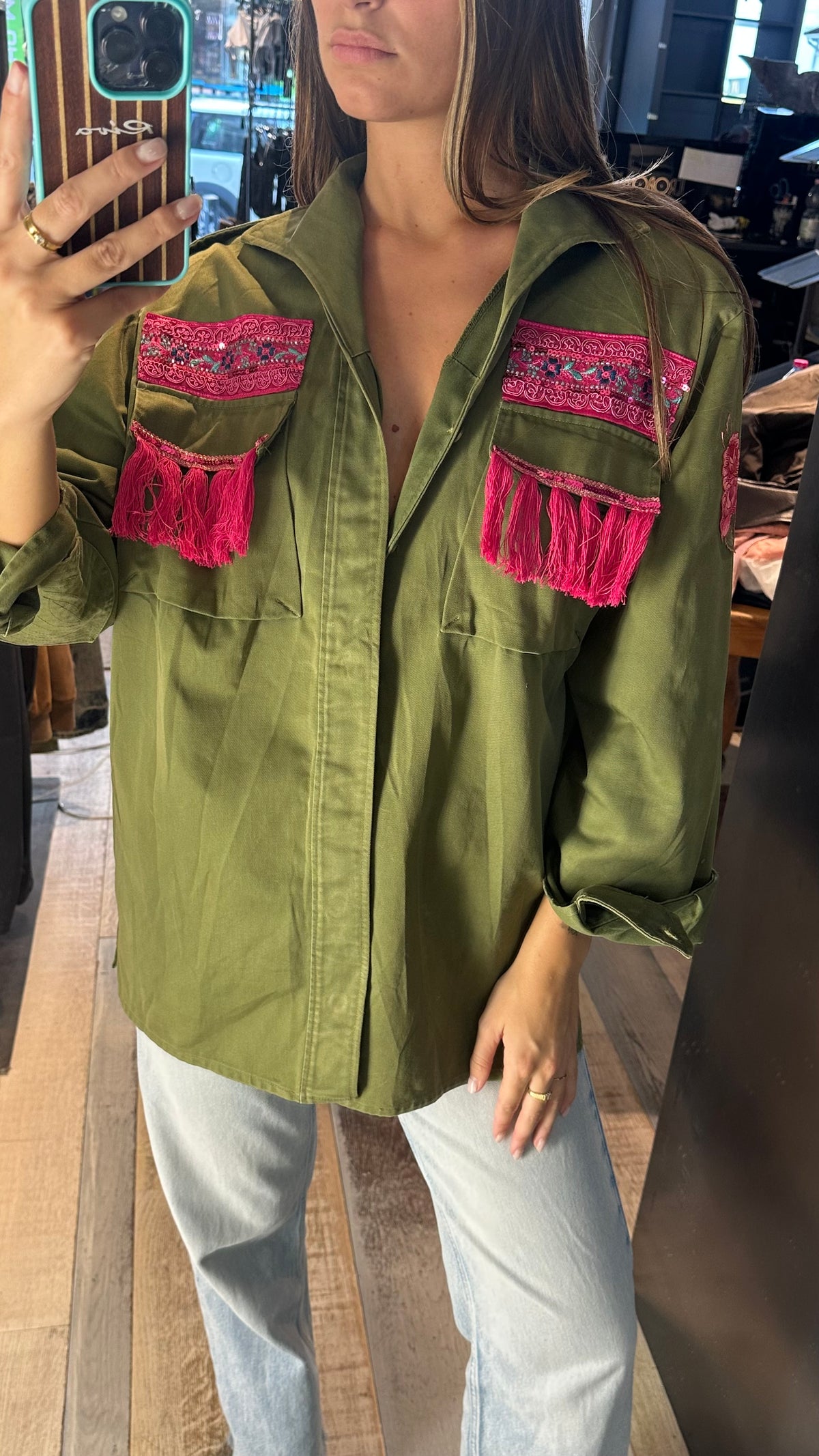 Giacca Militare Verde con Frange Fucsia «Fringe Pink»