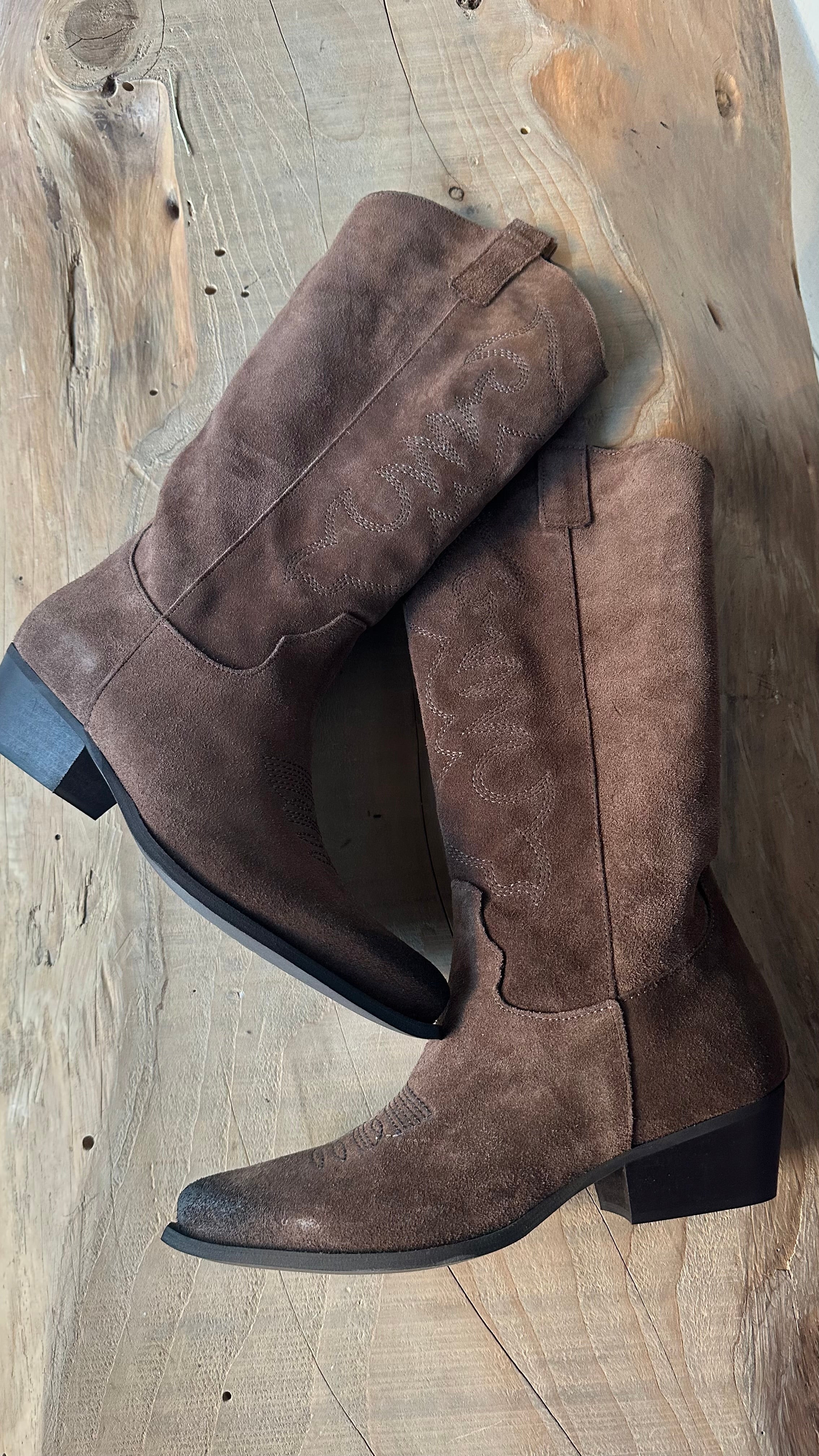 Stivale Texano in camoscio Ricamato Marrone