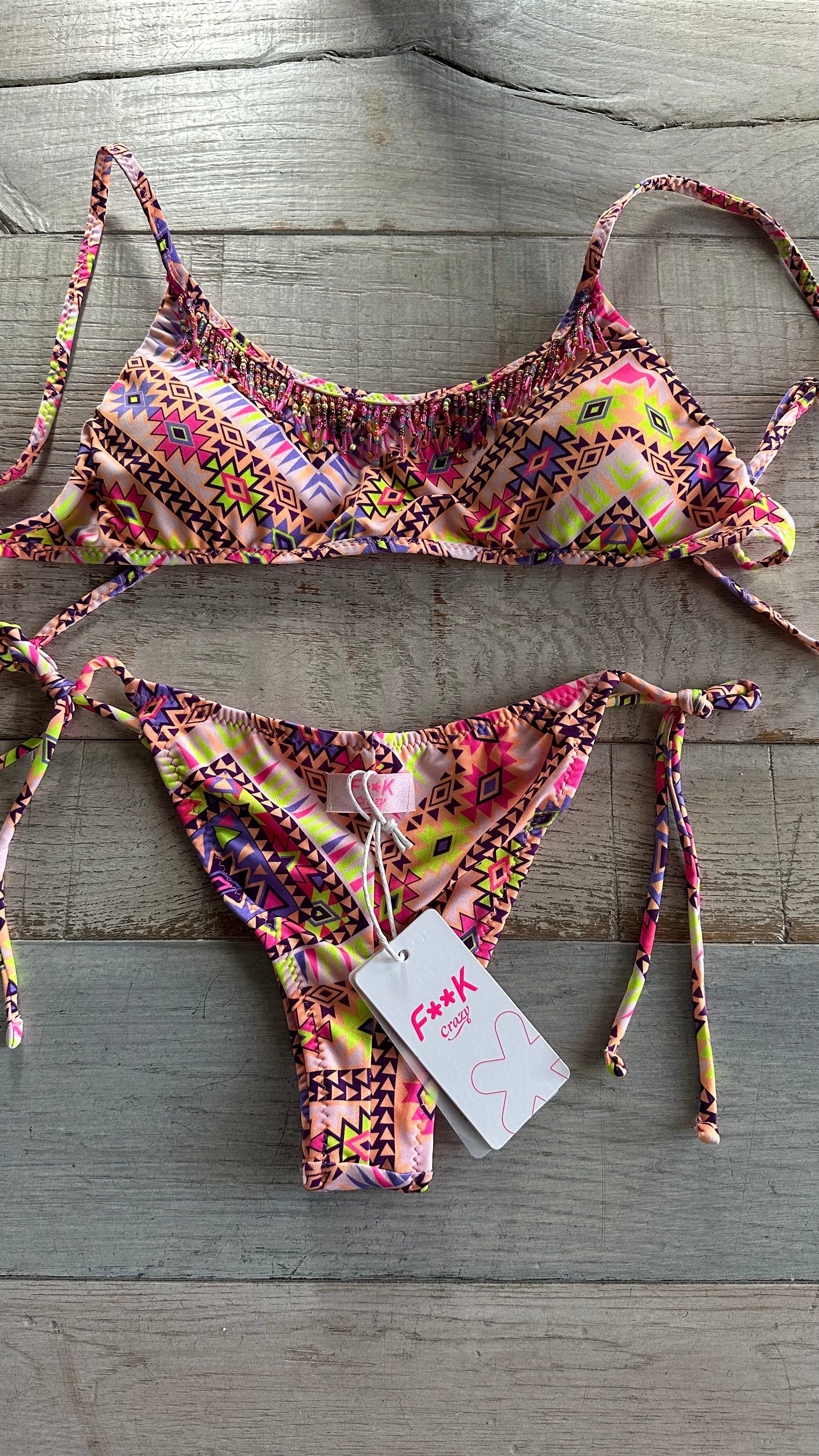 Bikini Top Azteco Multicolor con Perline Rosa