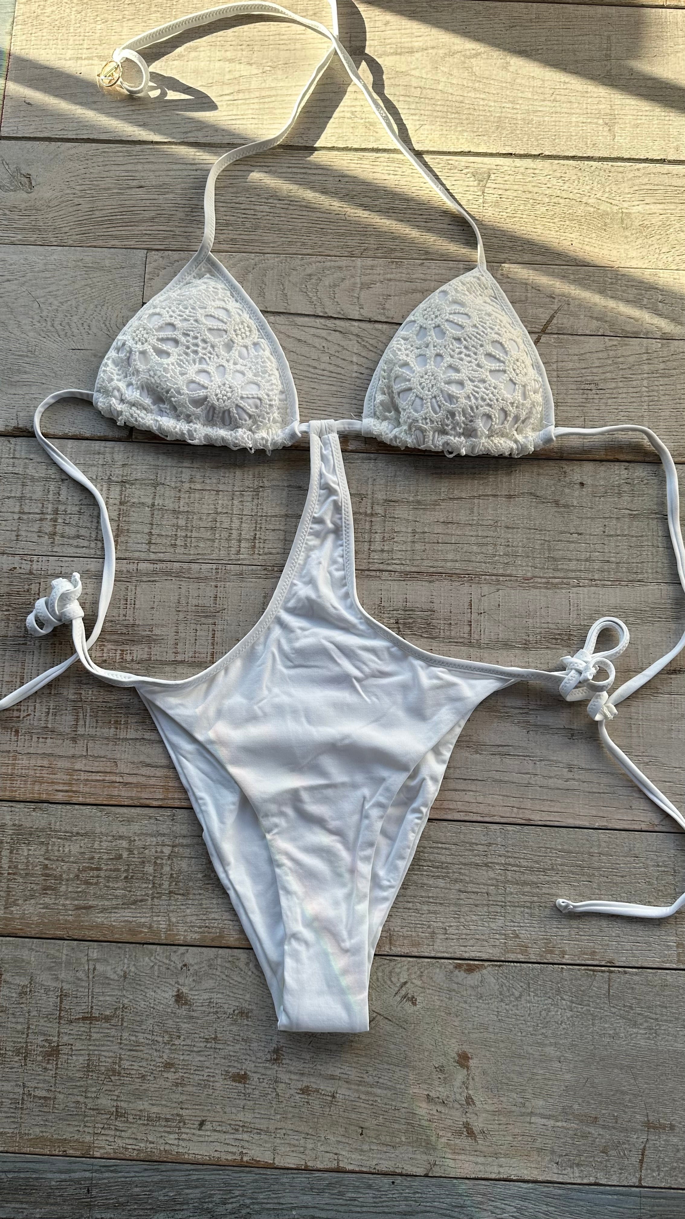Intero Monokini Bianco In Lycra Morbida e Sangallo