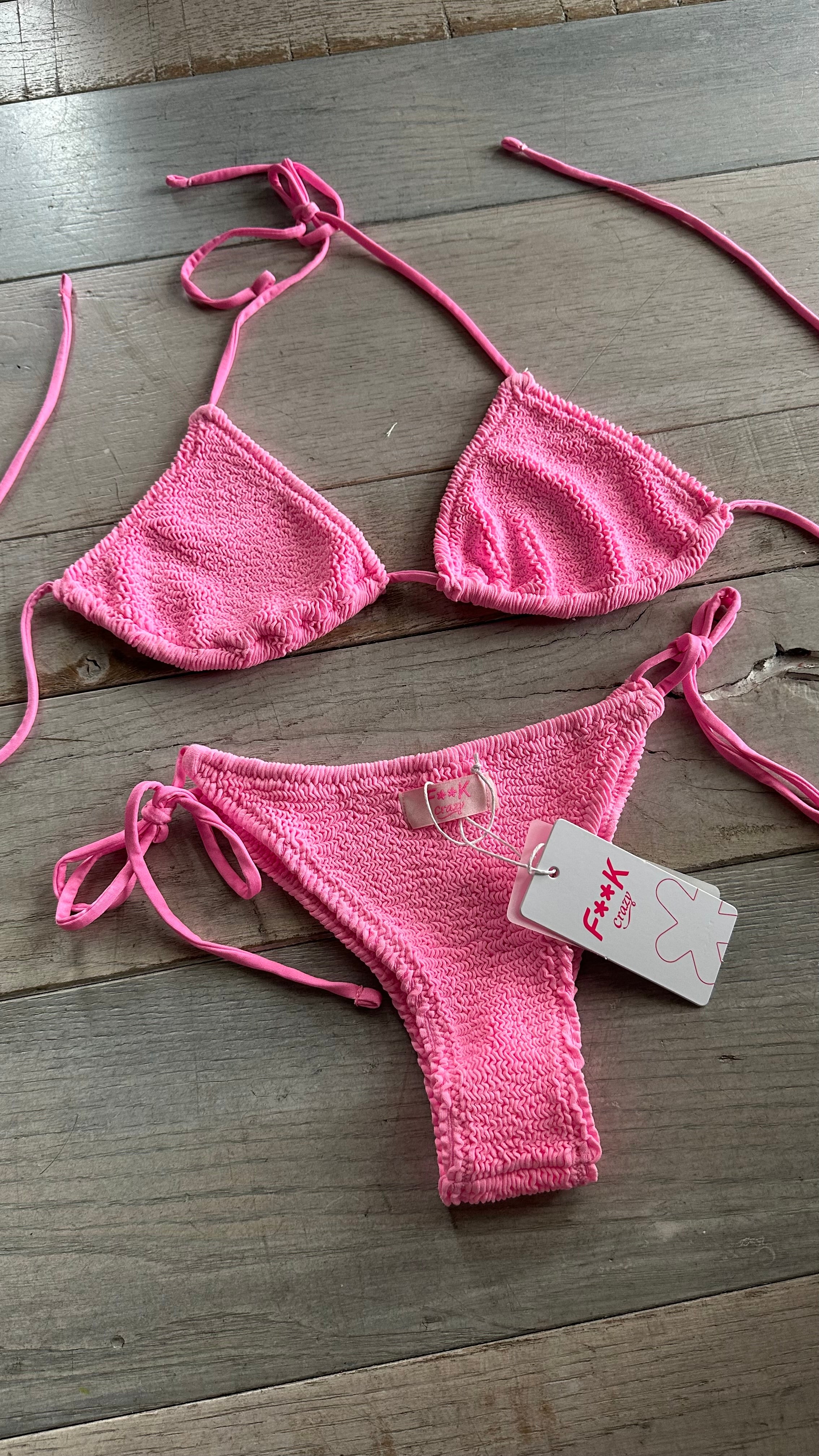 Triangolo Goffrato Rosa Fluo