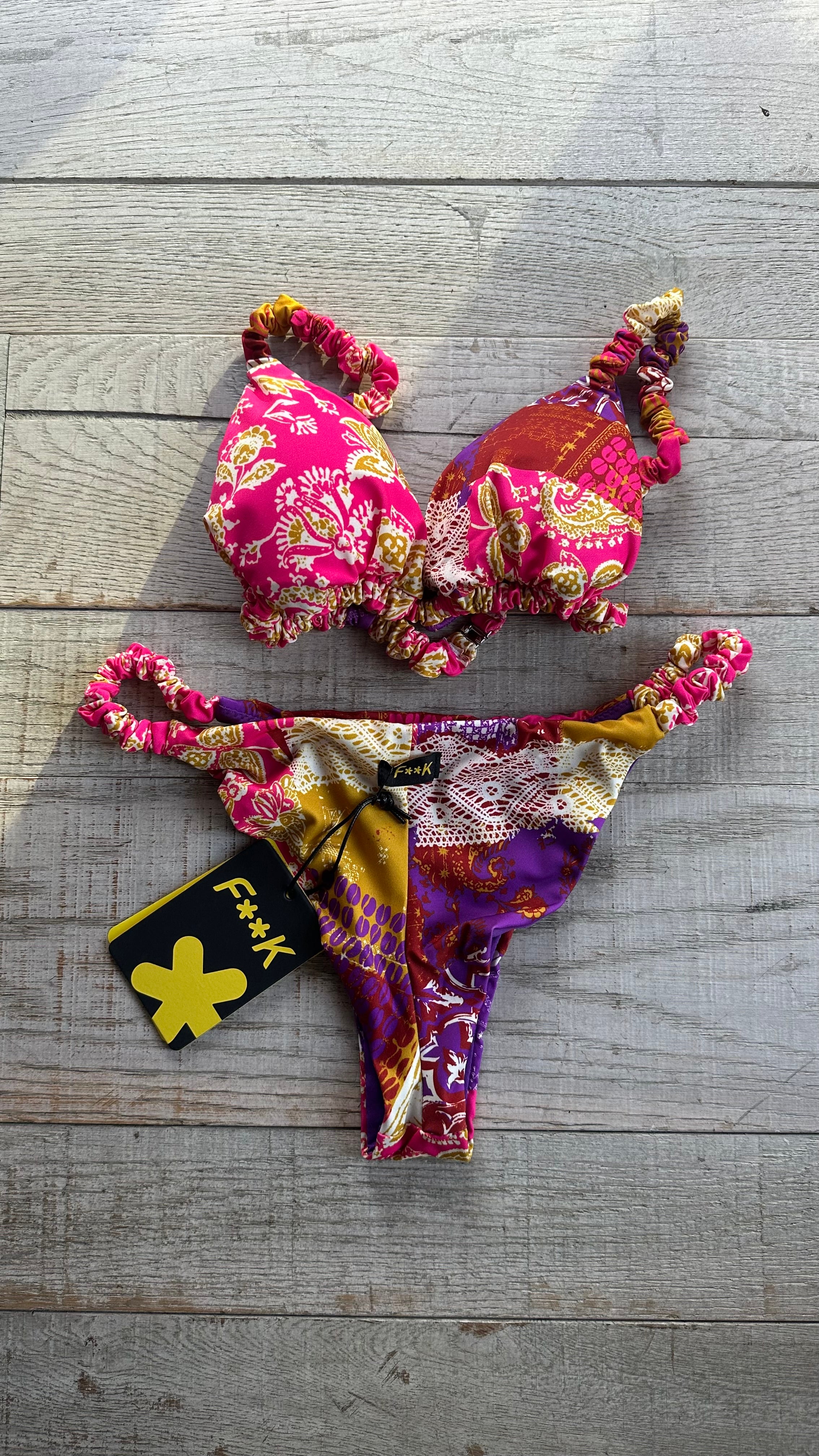 Triangolo Multicolor con spalline arricciate