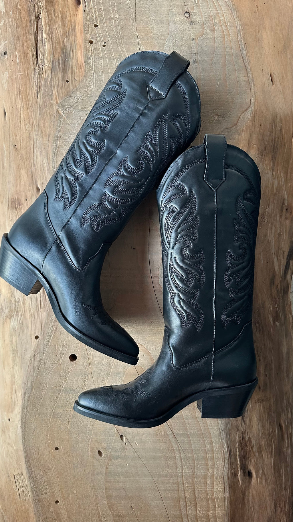 Stivale Texano in pelle Nera Ricamato