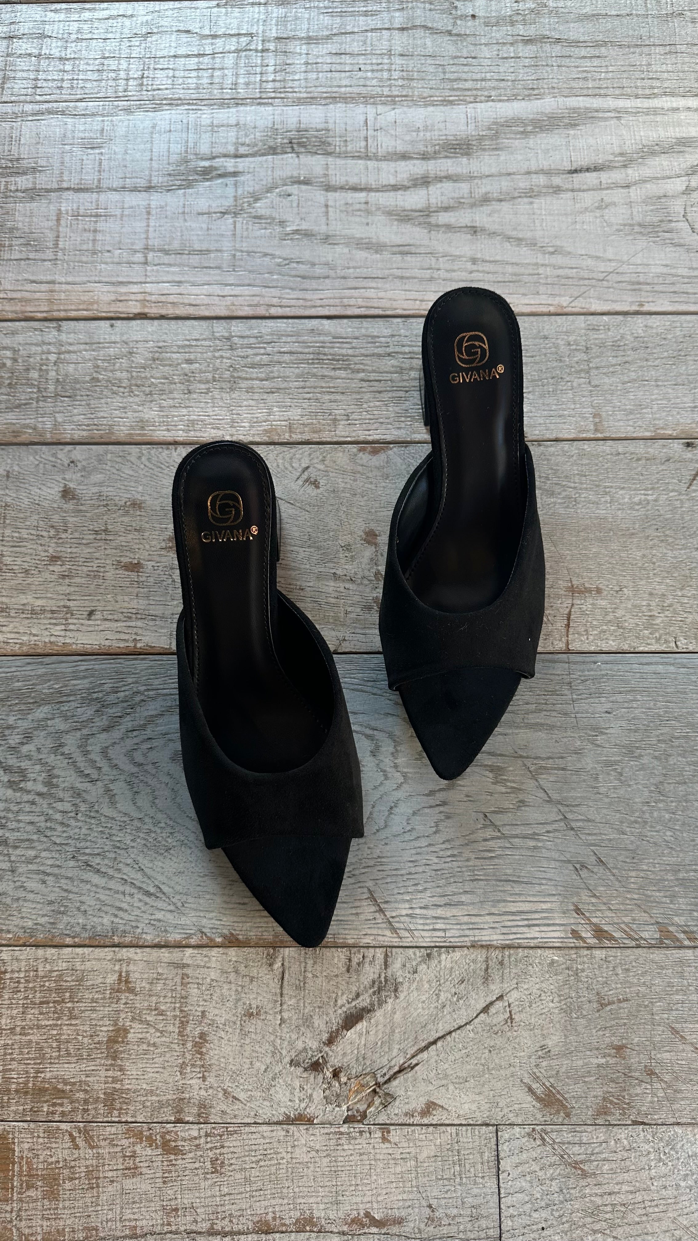 Sandalo Mule Scamosciato Nero con tacco