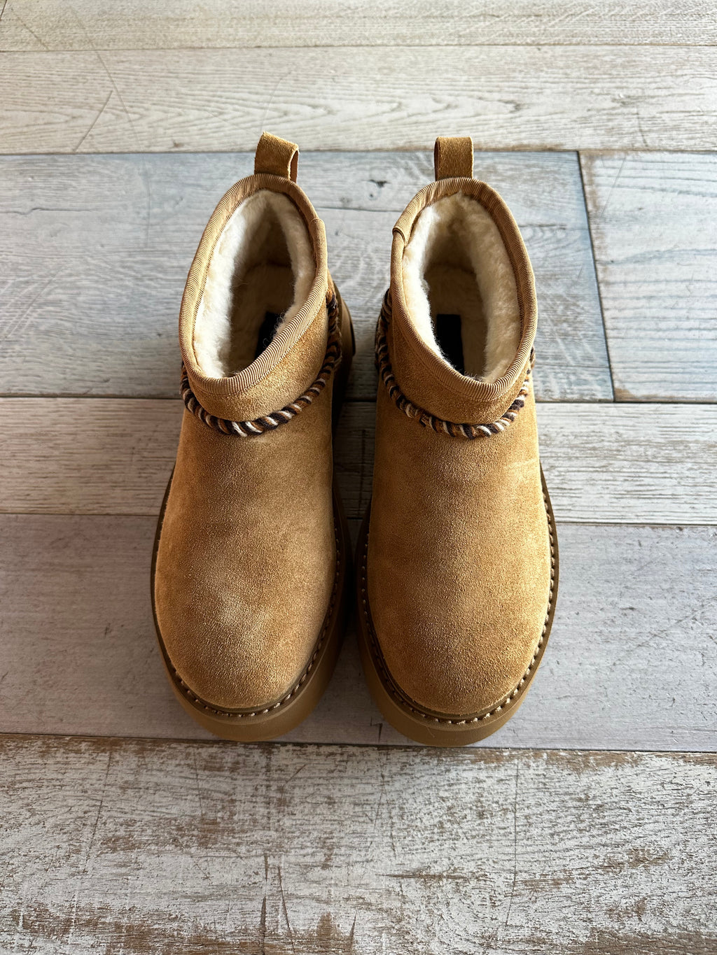 Stivaletto Platform cuciture beije