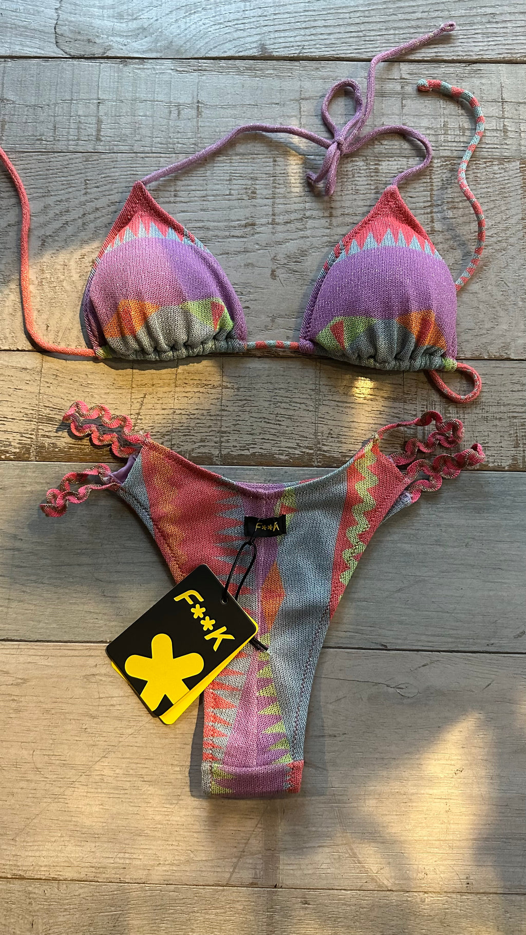 Triangolo Multicolor laccetti Sbambolati