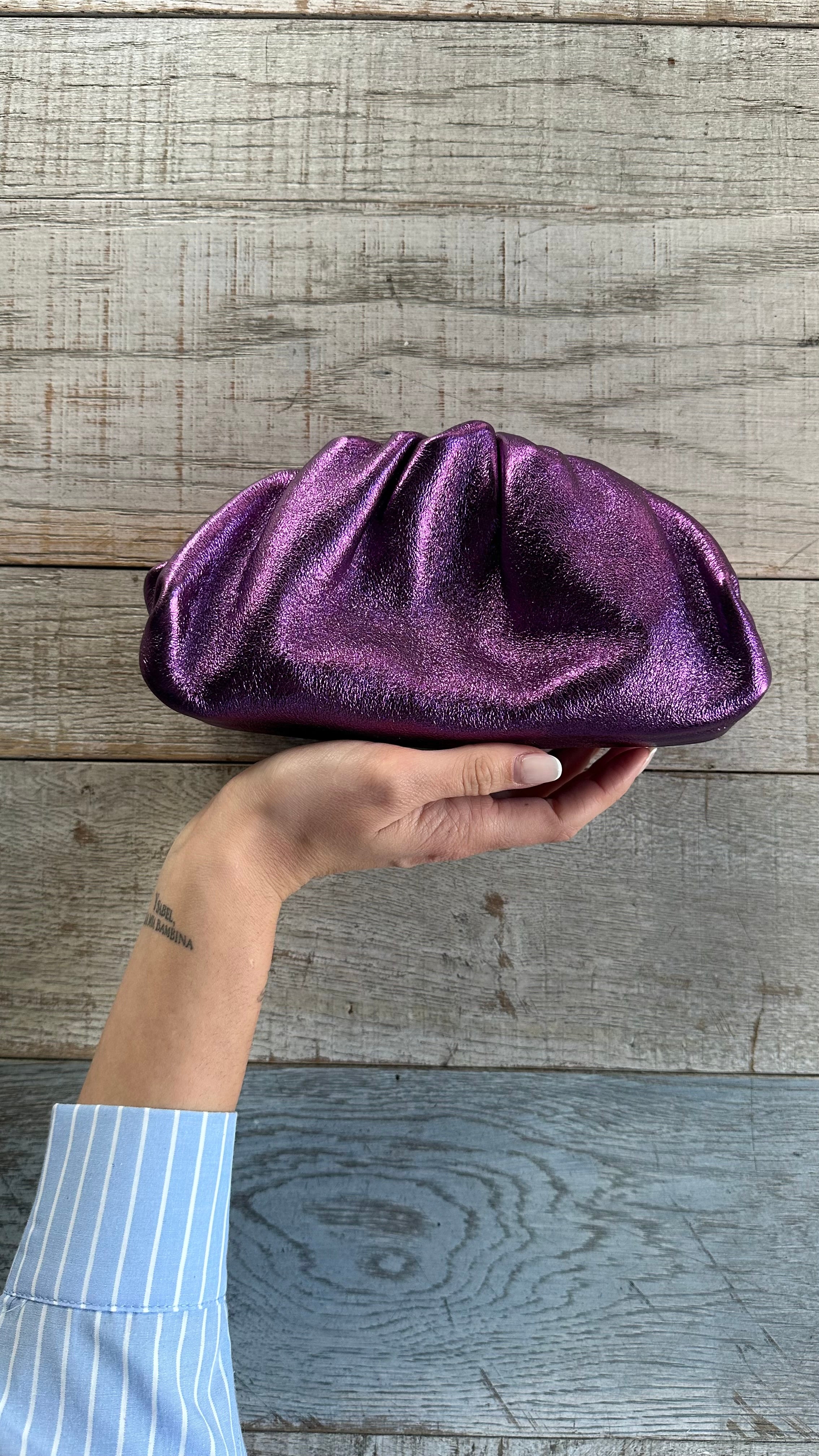 Pochette Clouche Viola Laminata
