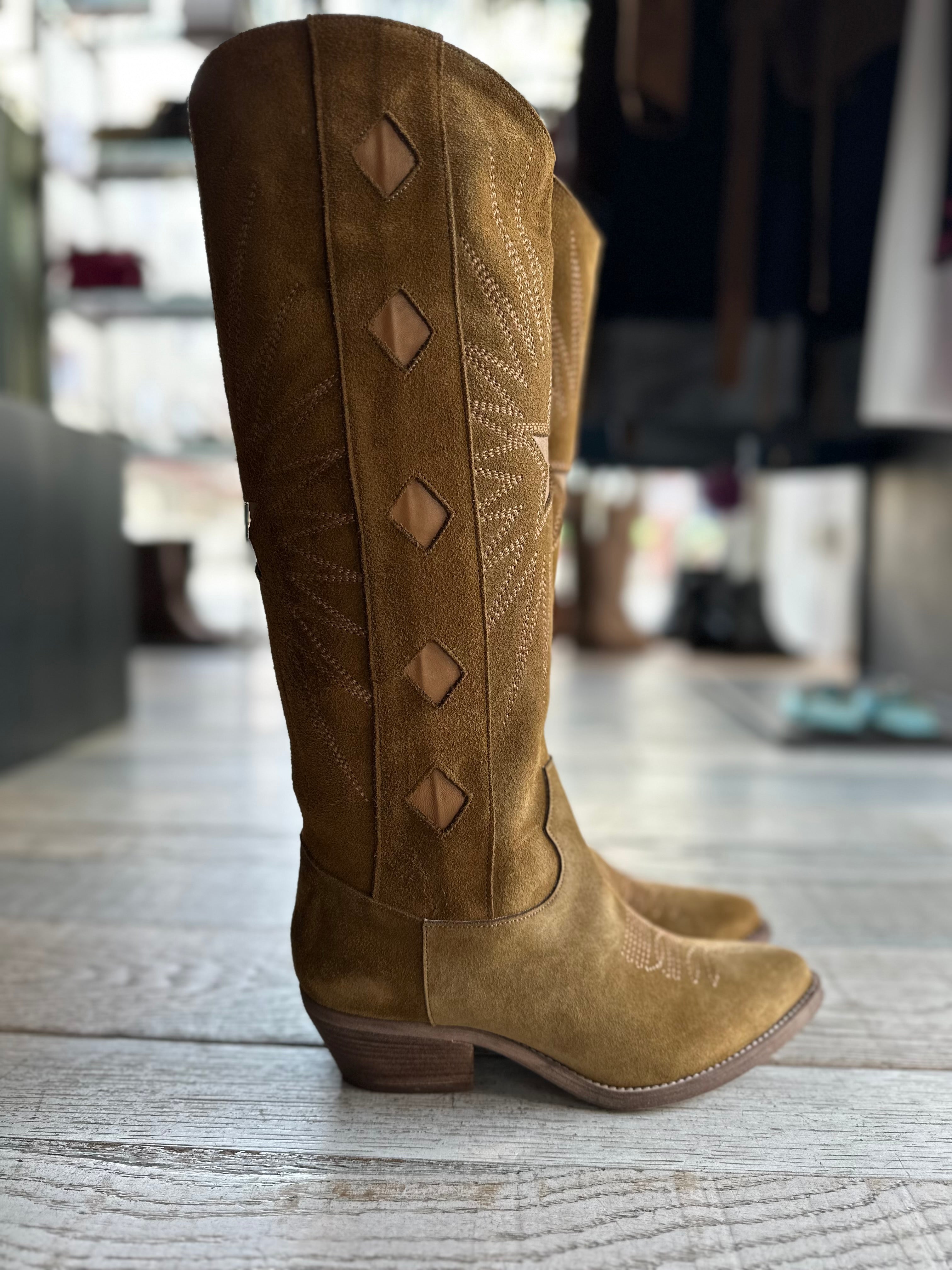 Texano Stella in camoscio