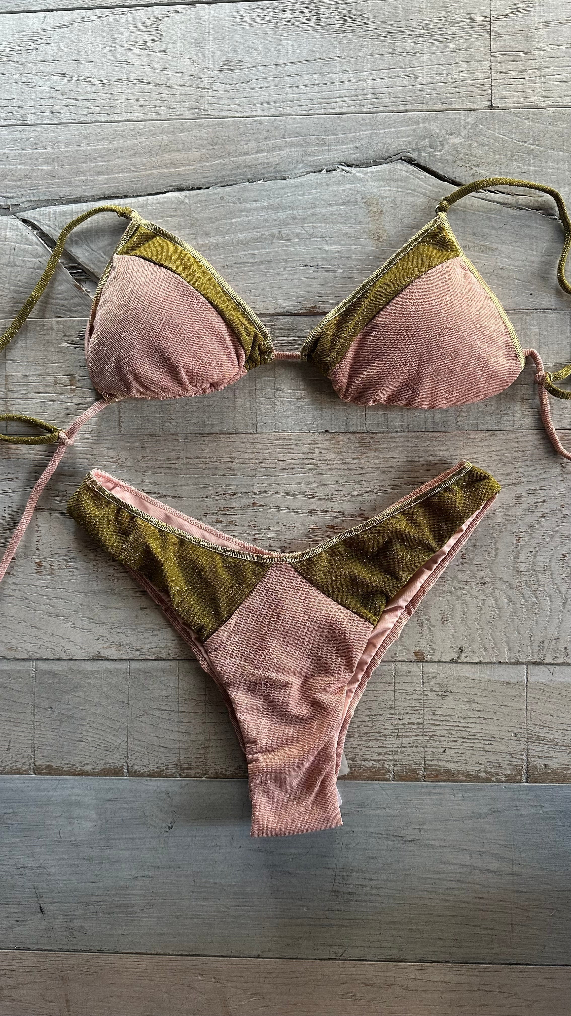 Triangolo Lurex Rosa Cipria e verde