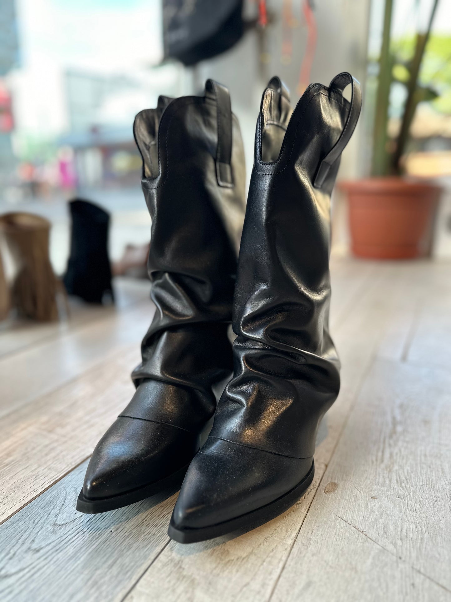 Texano in vitello nero