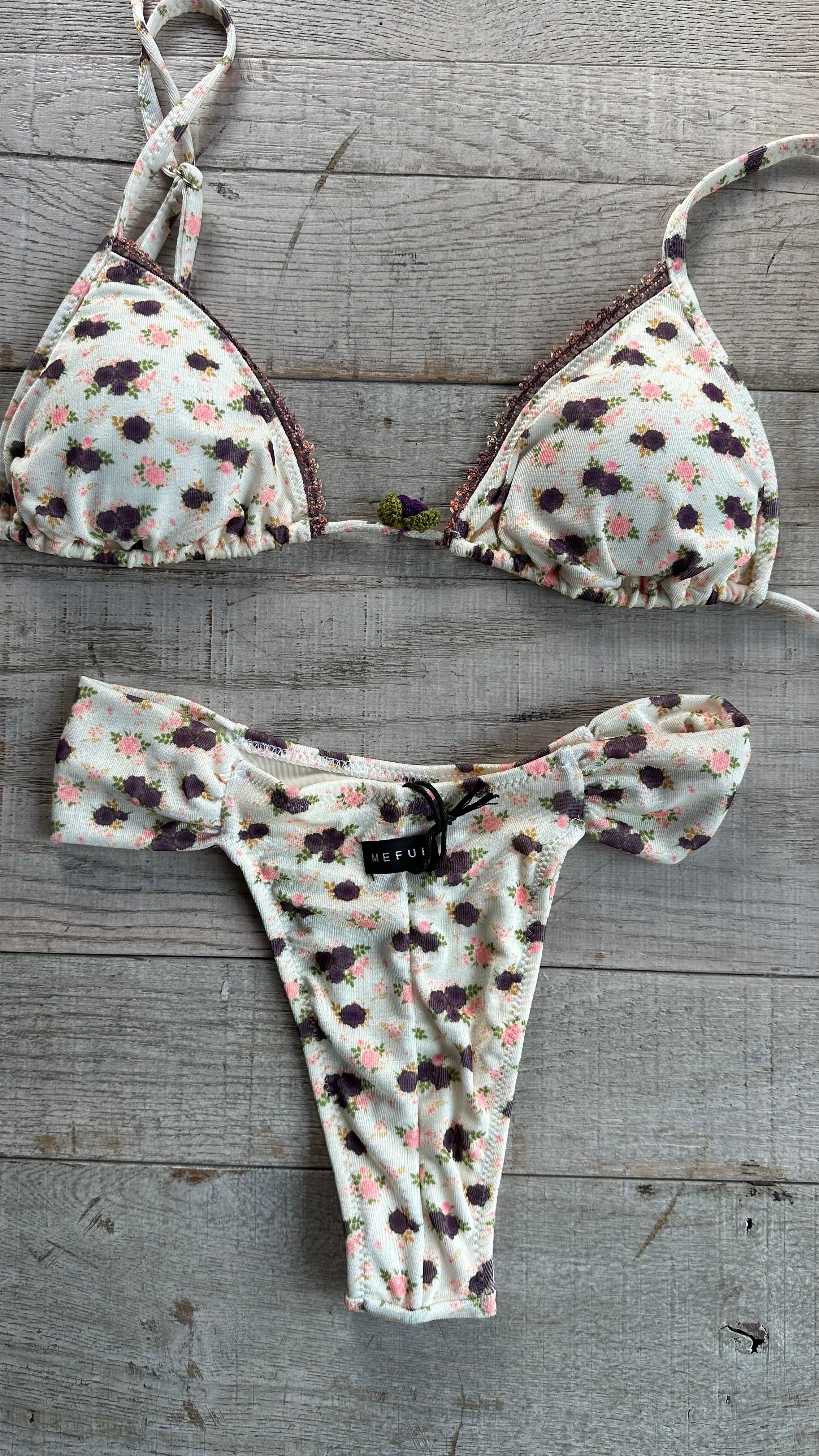 Triangolo Fiori Panna
