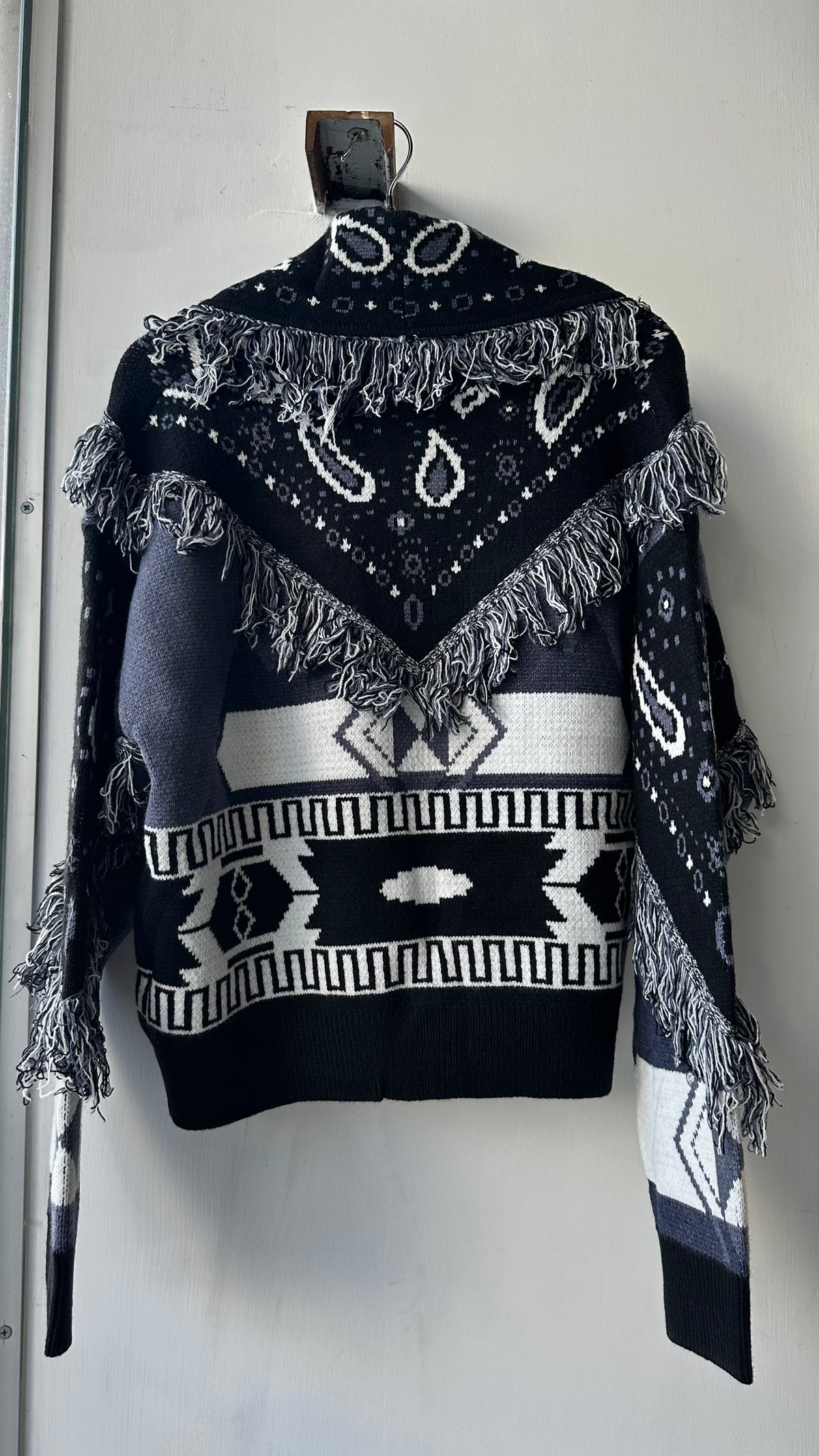 Cardigan Crop Bandana Blu e Nero