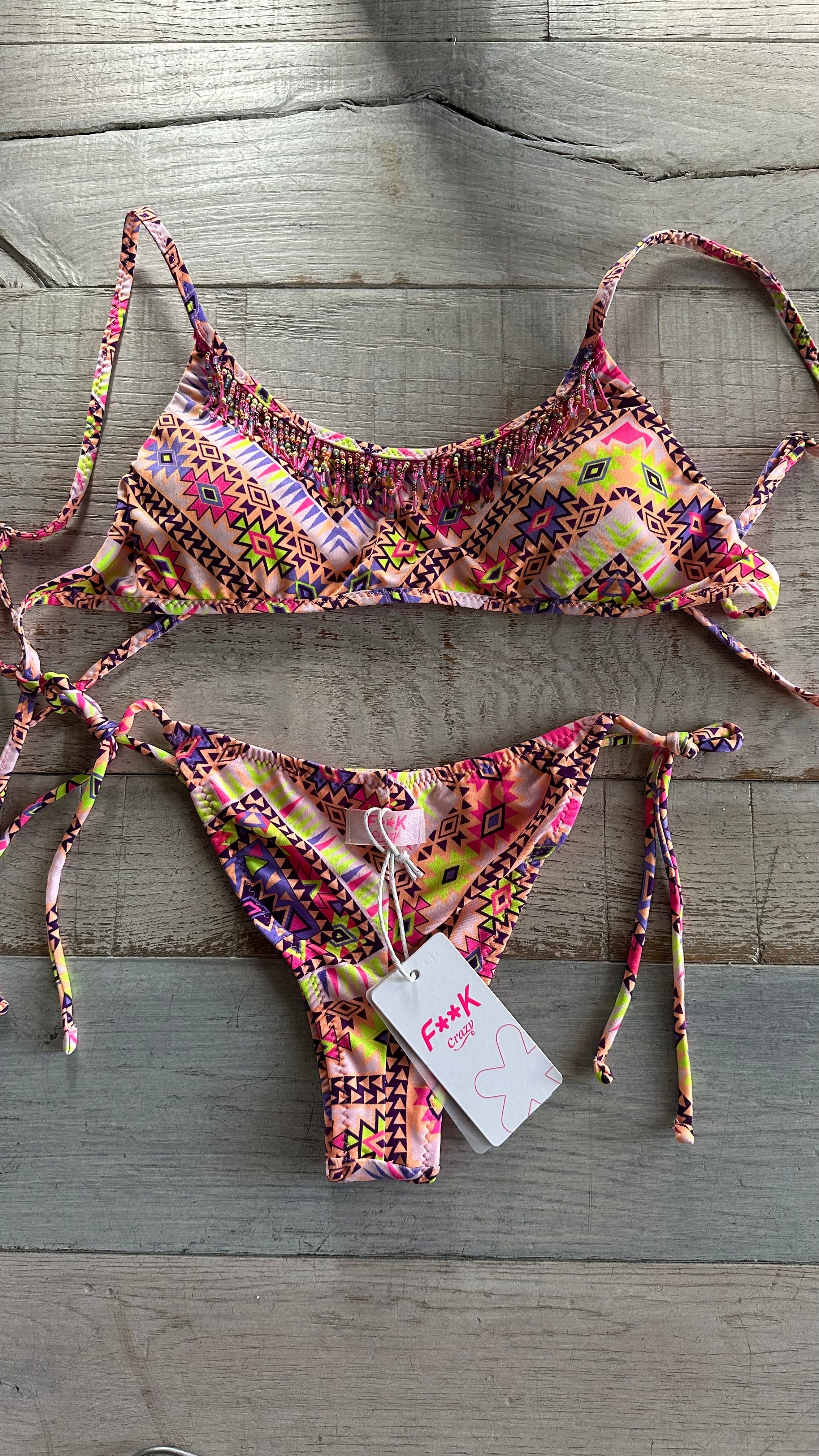 Bikini Top Azteco Multicolor con Perline Rosa