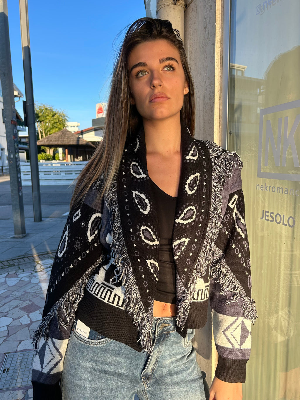 Cardigan Crop Bandana Blu e Nero