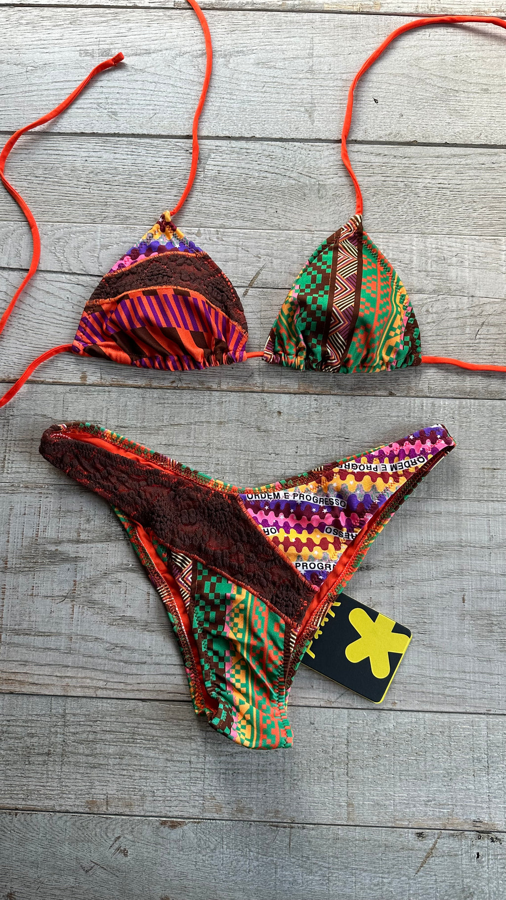 Triangolo Brasile in Lycra e Pizzo Marrone