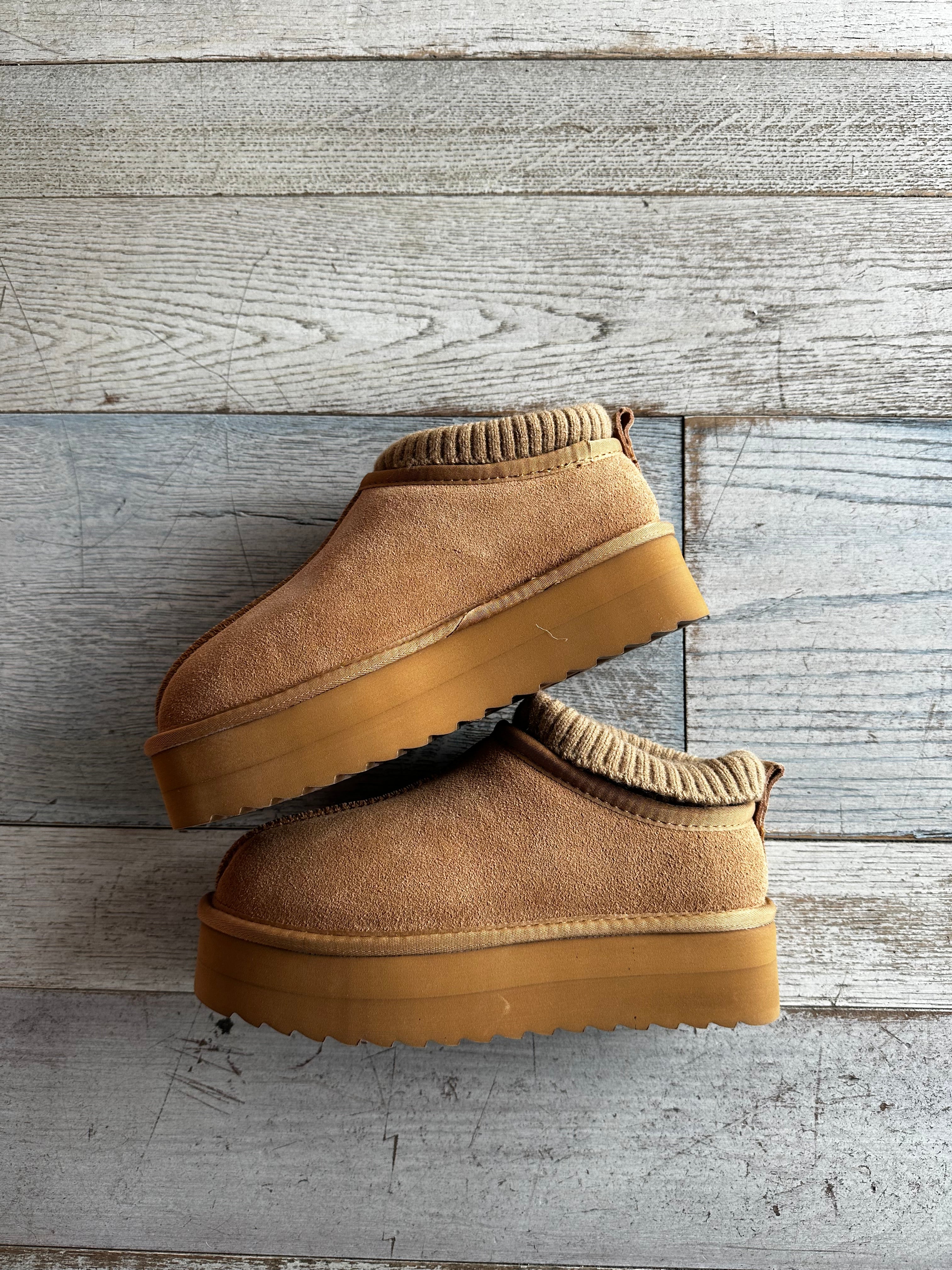 Eggy Slipper Platform