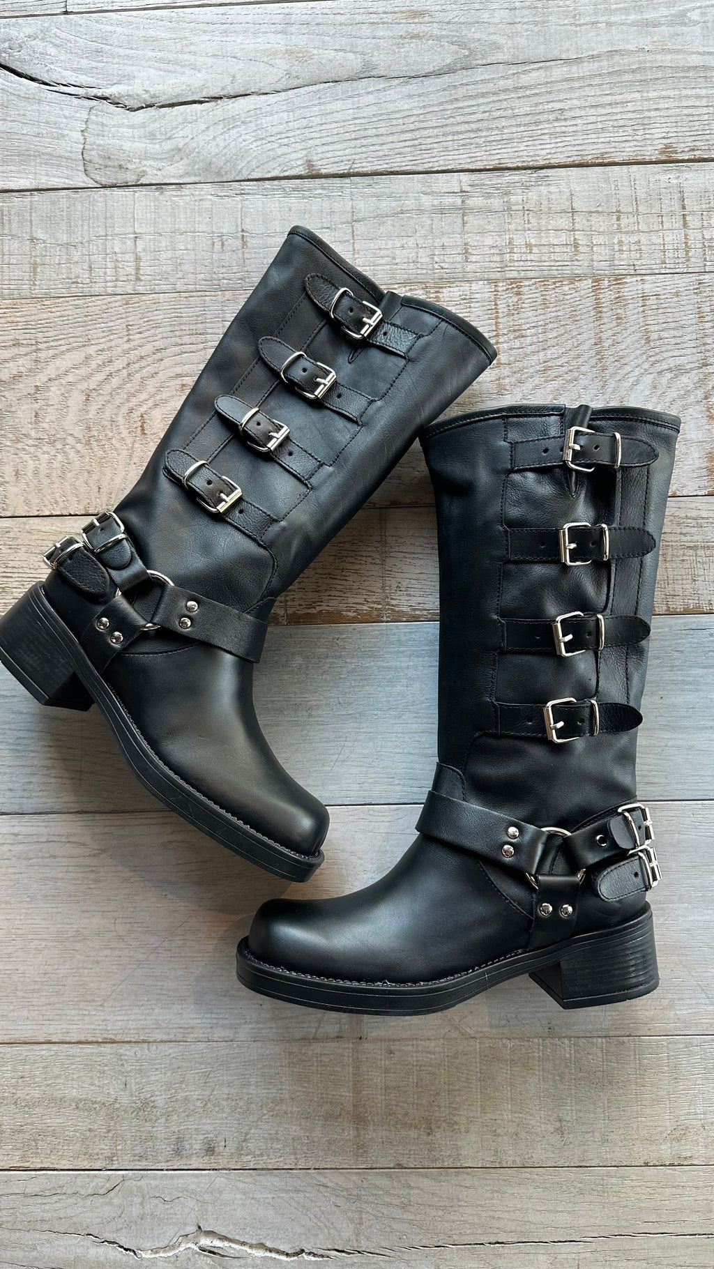Stivale Biker in Pelle con Fibbie Laterali