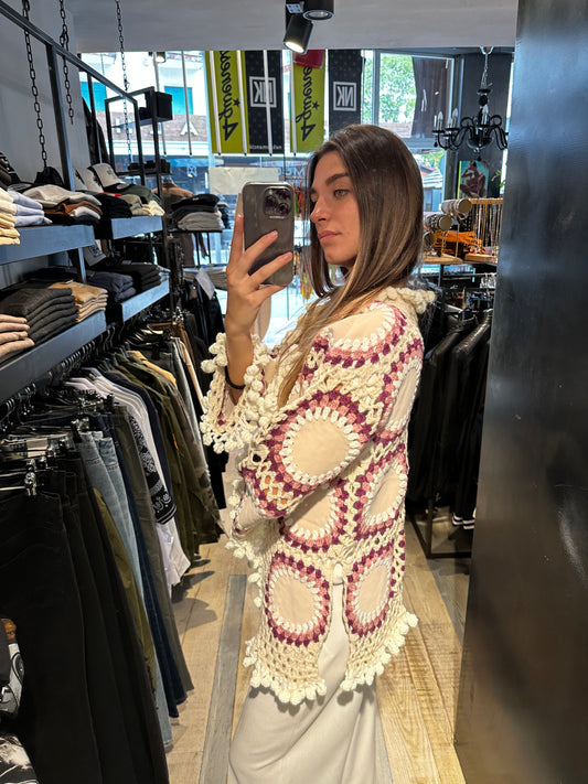 Cardigan in crochet