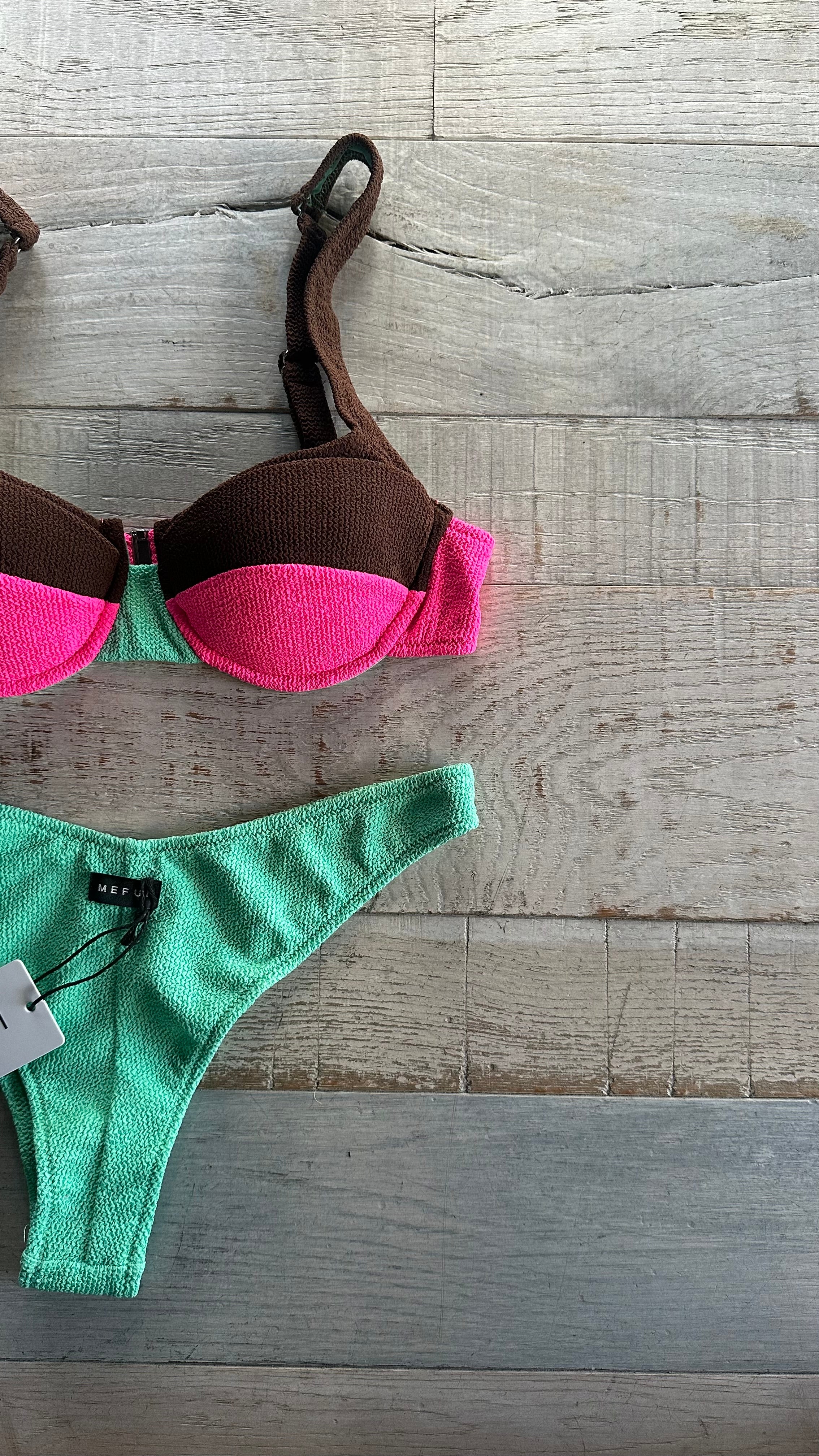 Balconcino Goffrato Fluo