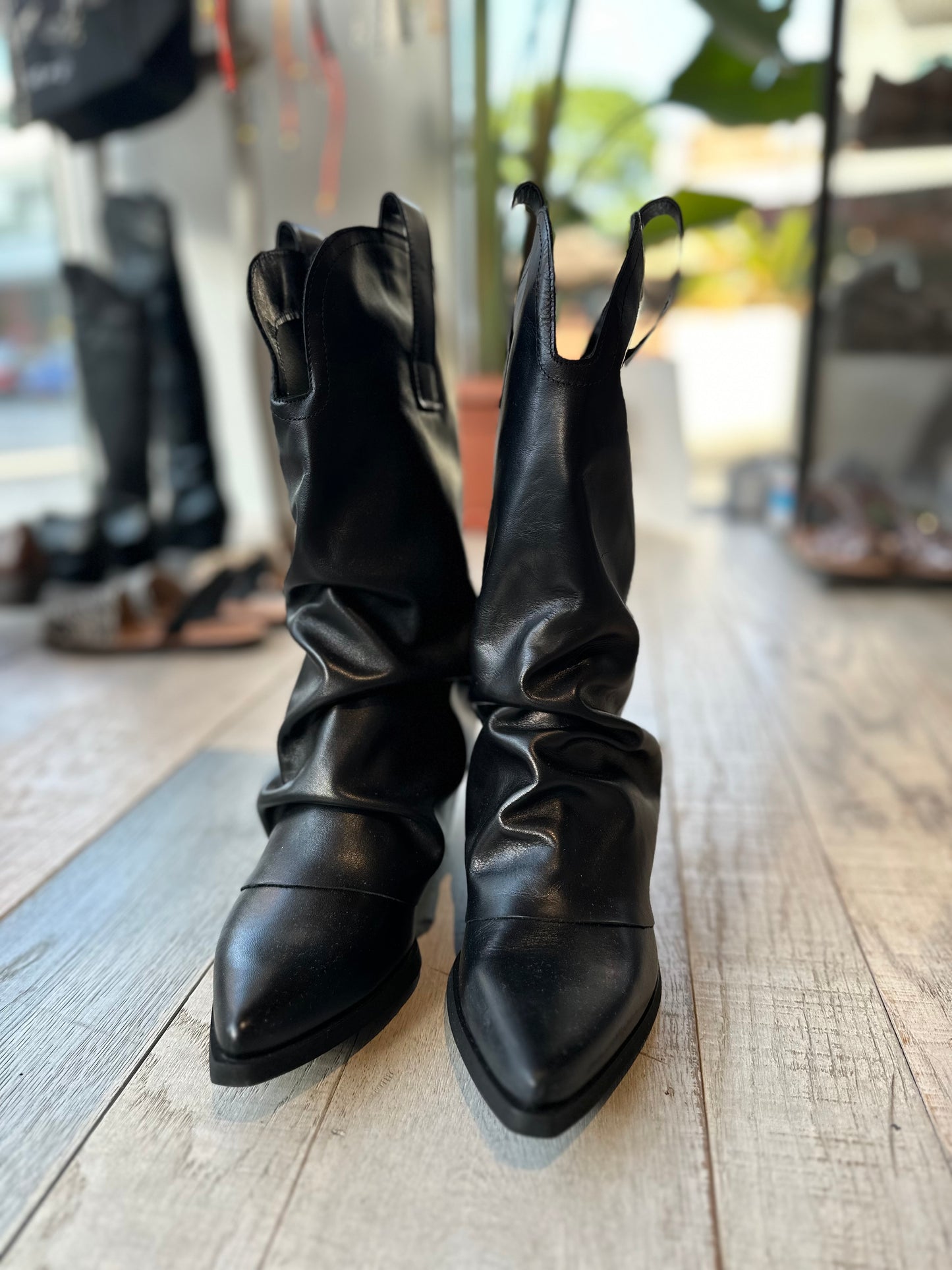 Texano in vitello nero