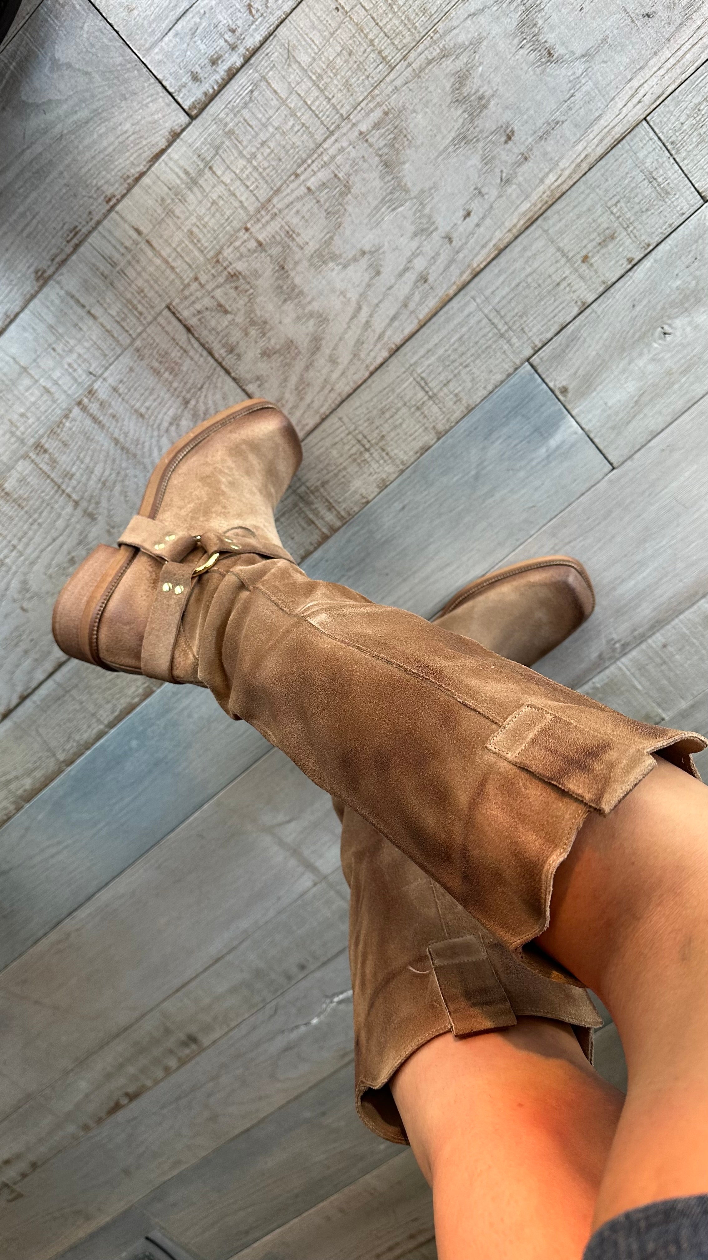 Bikers in camoscio color Carne