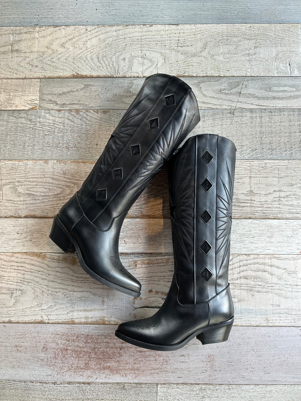 Texano Stella in pelle lucida