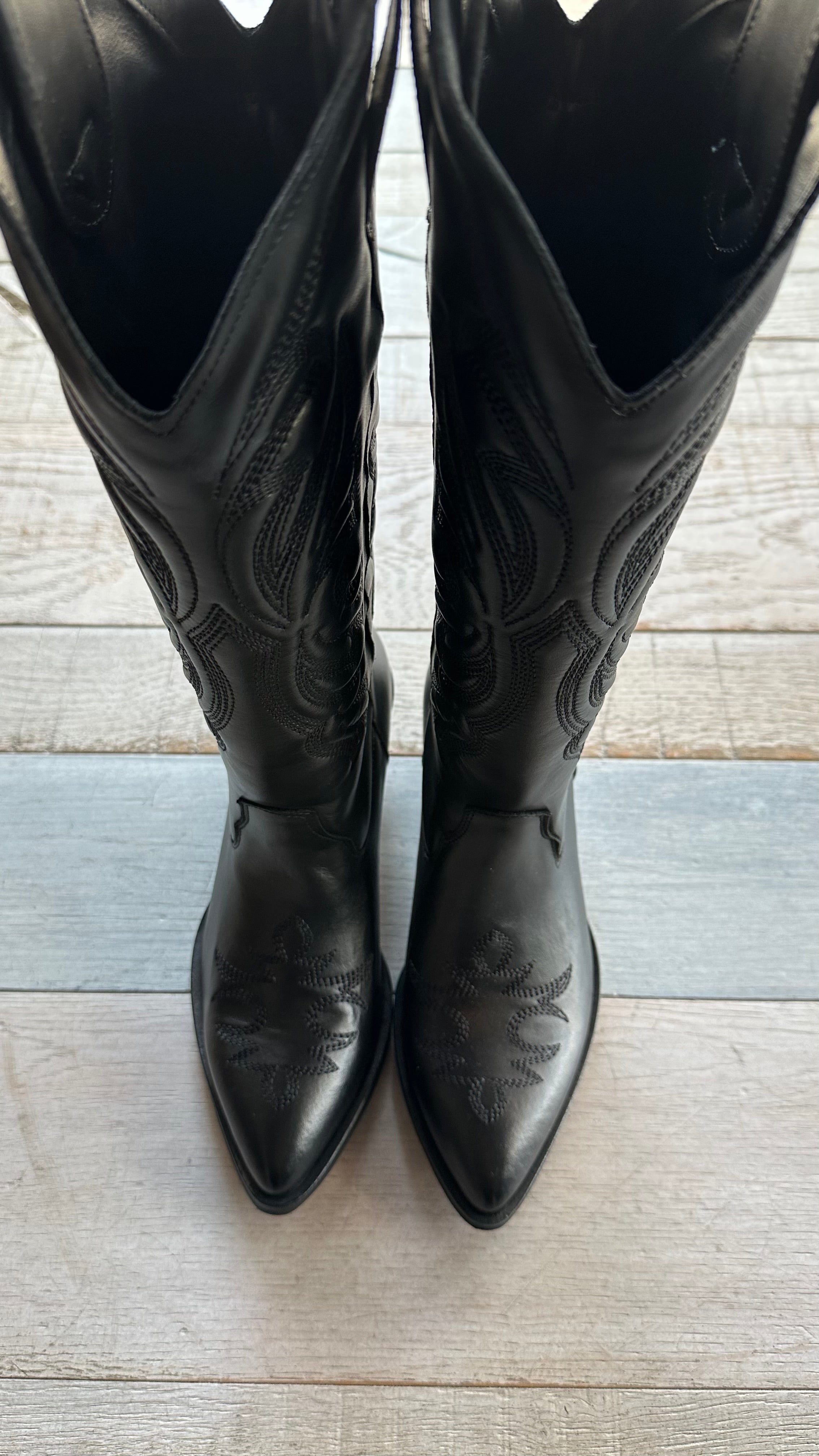 Texano in pelle Nera con Ricamo