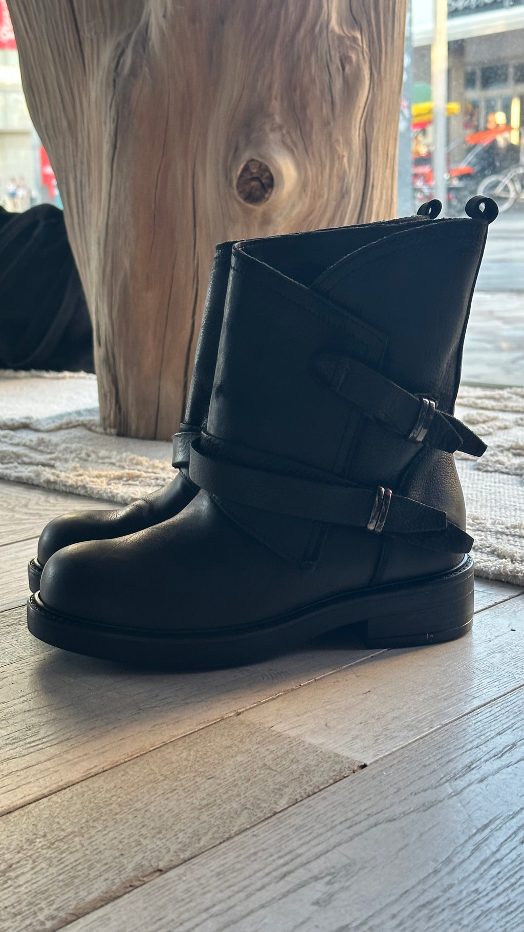 Stivale Biker Nabuk in pelle nera