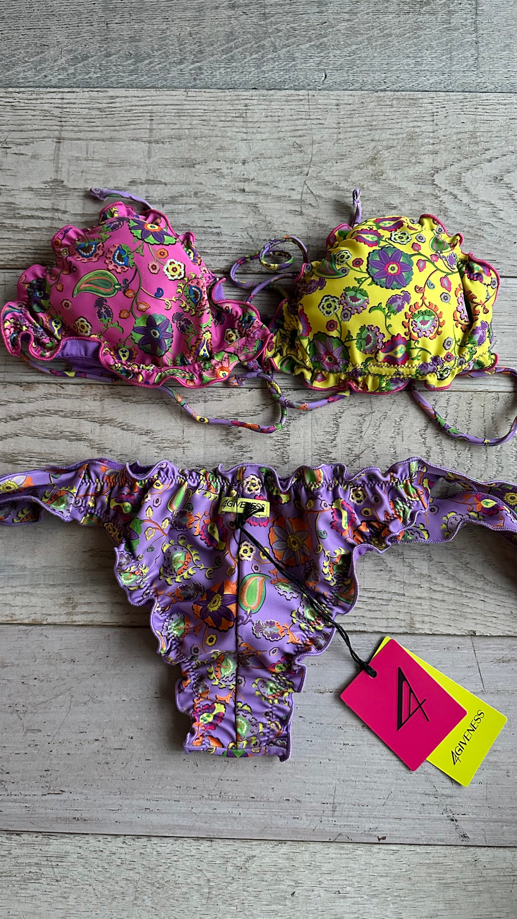 Triangolo Sbambolato Frou Frou Boho Chic