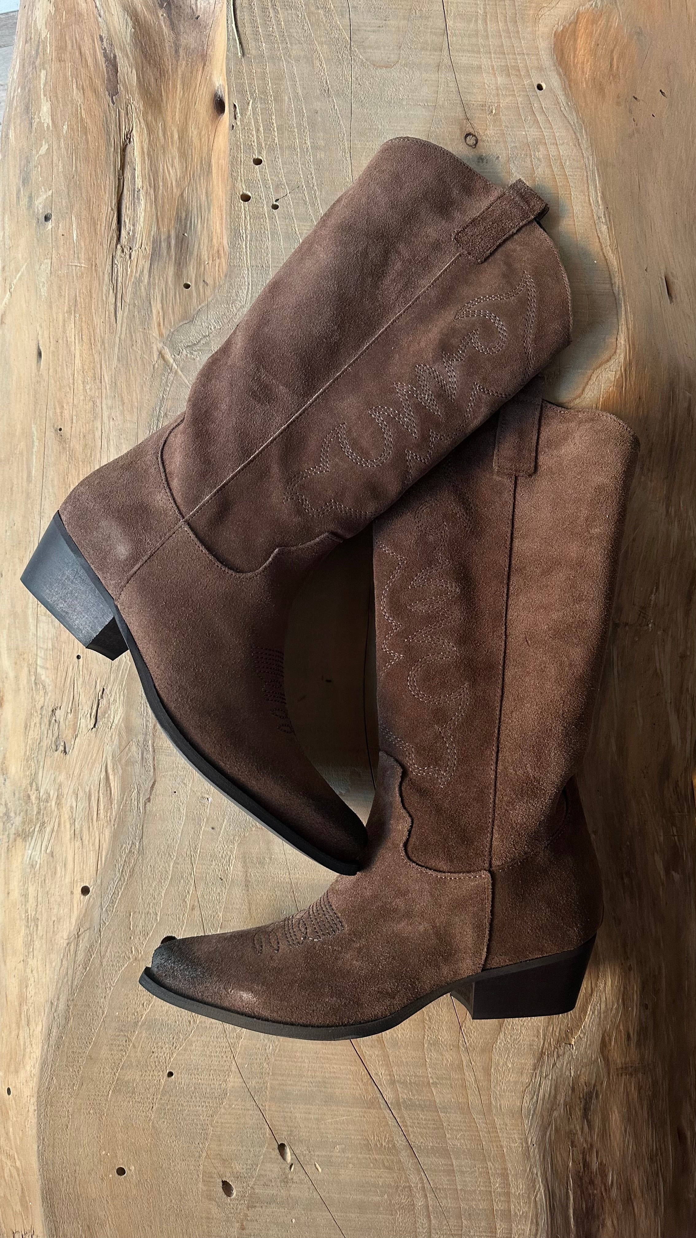 Stivale Texano in camoscio Ricamato Marrone