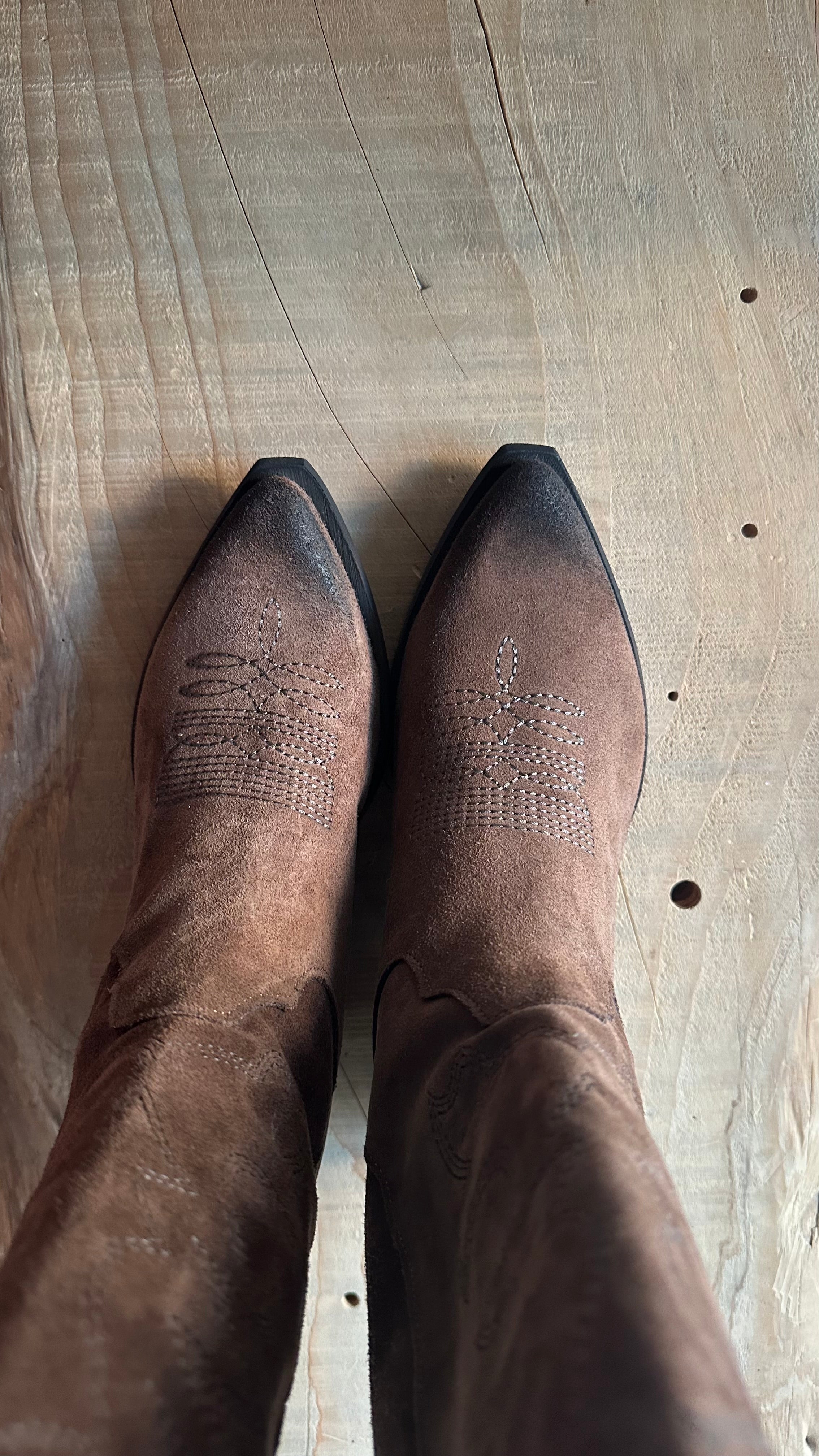 Stivale Texano in camoscio Ricamato Marrone