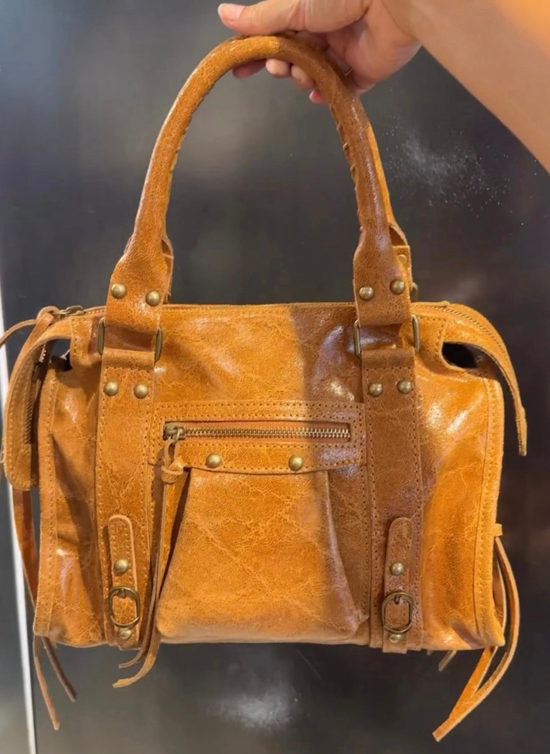 Borsa in Pelle Cuoio con borchie Bronzo