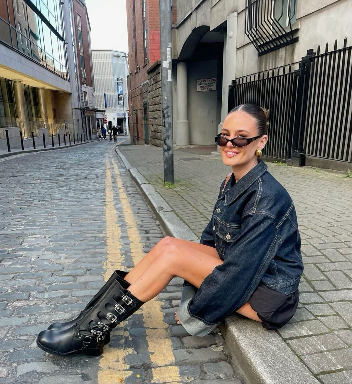 Biker Neri 4 Fibbie